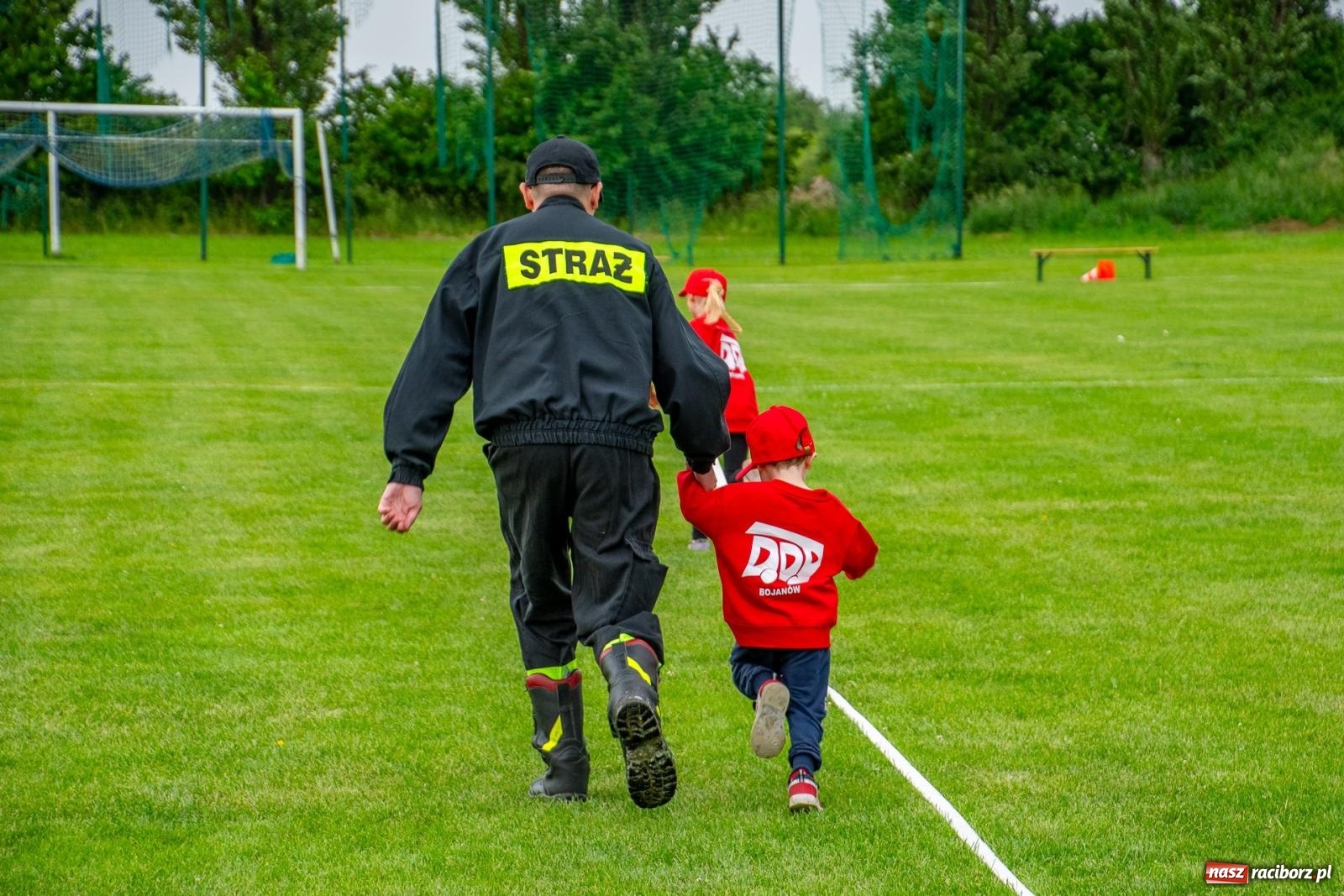Zdjęcie w galerii na portalu naszraciborz.pl: Krzanowice biorą wszystko. Gminne zawody OSP w Wojnowicach ze startem drużyn dziecięcych [FOTO i WIDEO] wiadomości z regionu