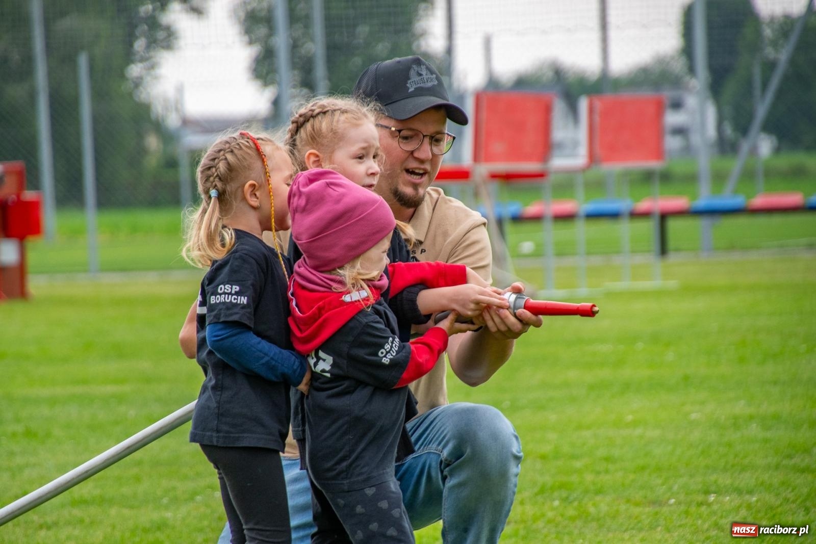 Zdjęcie w galerii na portalu naszraciborz.pl: Krzanowice biorą wszystko. Gminne zawody OSP w Wojnowicach ze startem drużyn dziecięcych [FOTO i WIDEO] wiadomości z regionu