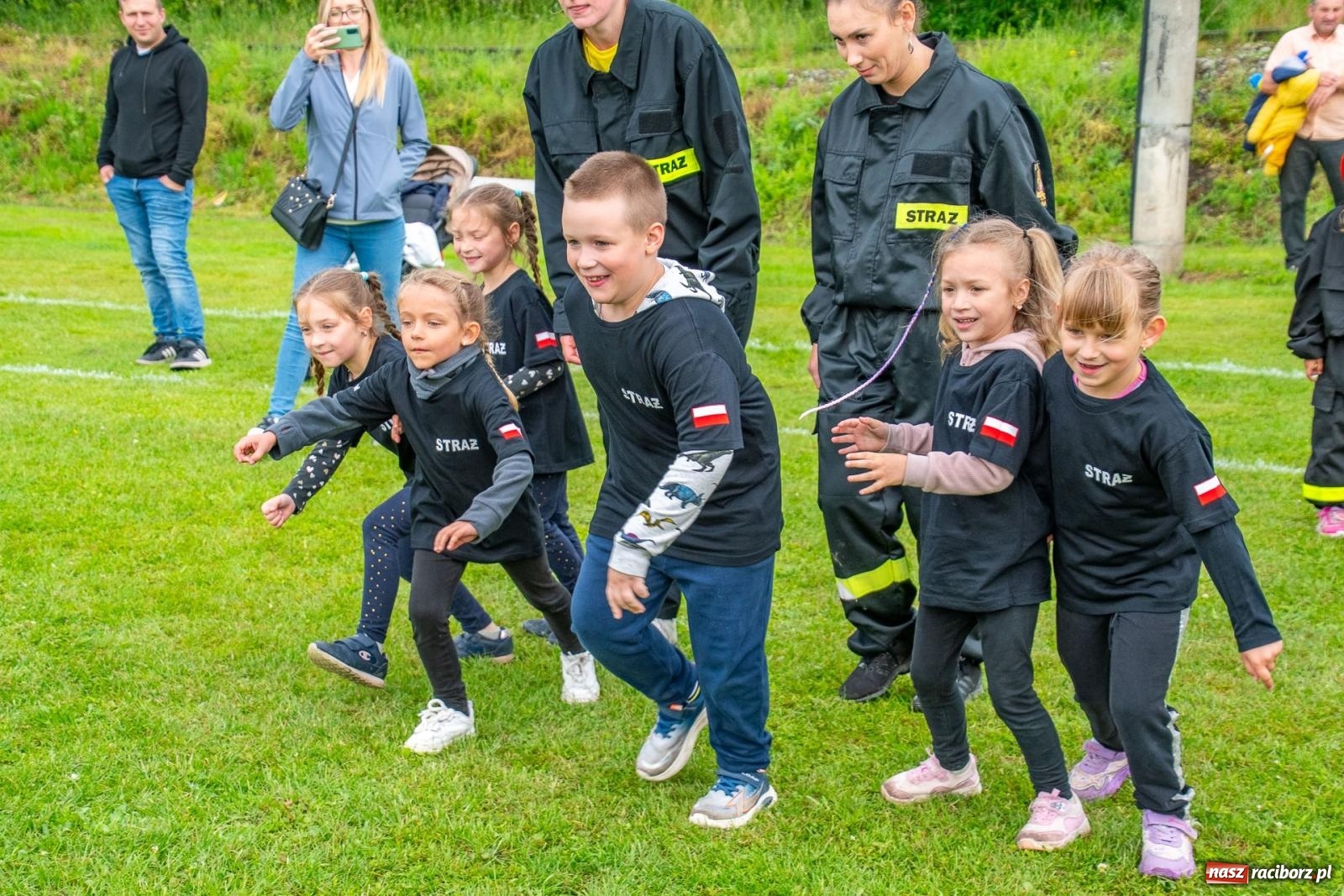 Zdjęcie w galerii na portalu naszraciborz.pl: Krzanowice biorą wszystko. Gminne zawody OSP w Wojnowicach ze startem drużyn dziecięcych [FOTO i WIDEO] wiadomości z regionu