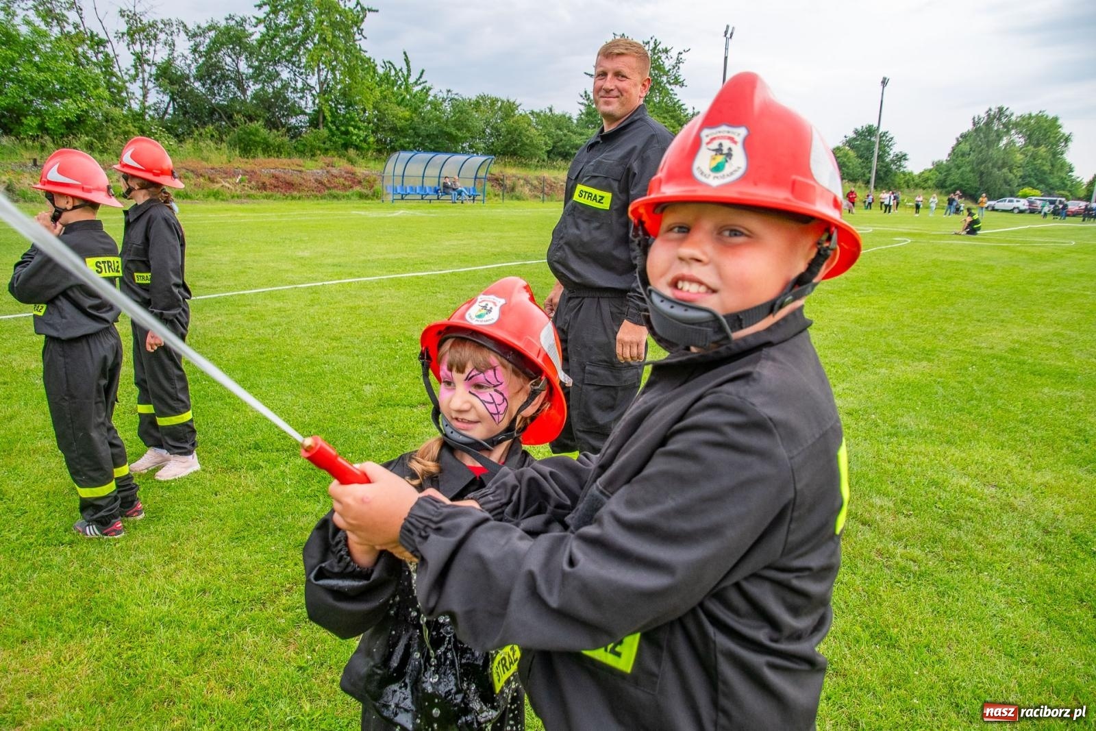 Zdjęcie w galerii na portalu naszraciborz.pl: Krzanowice biorą wszystko. Gminne zawody OSP w Wojnowicach ze startem drużyn dziecięcych [FOTO i WIDEO] wiadomości z regionu