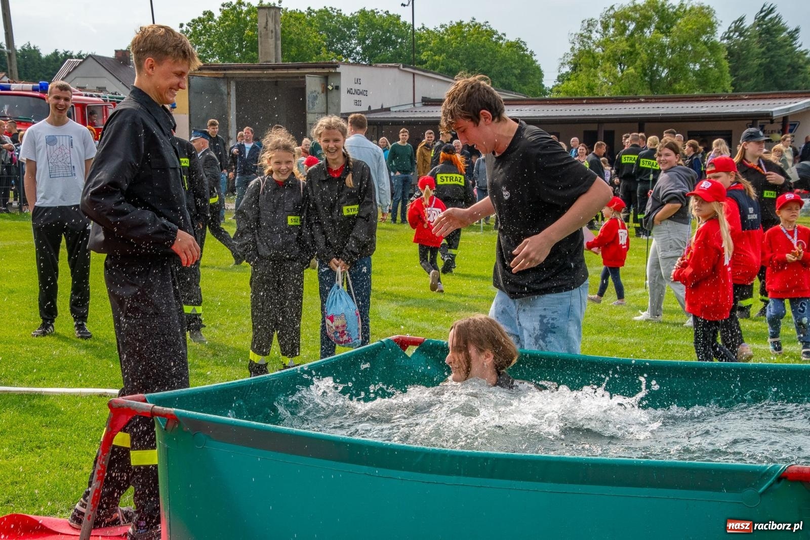 Zdjęcie w galerii na portalu naszraciborz.pl: Krzanowice biorą wszystko. Gminne zawody OSP w Wojnowicach ze startem drużyn dziecięcych [FOTO i WIDEO] wiadomości z regionu