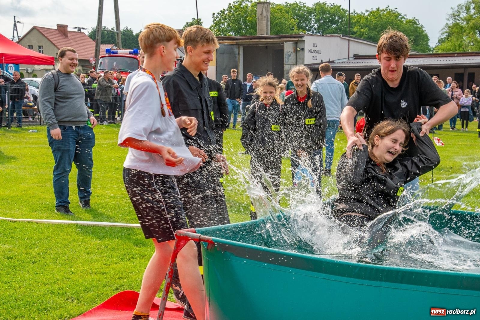 Zdjęcie w galerii na portalu naszraciborz.pl: Krzanowice biorą wszystko. Gminne zawody OSP w Wojnowicach ze startem drużyn dziecięcych [FOTO i WIDEO] wiadomości z regionu