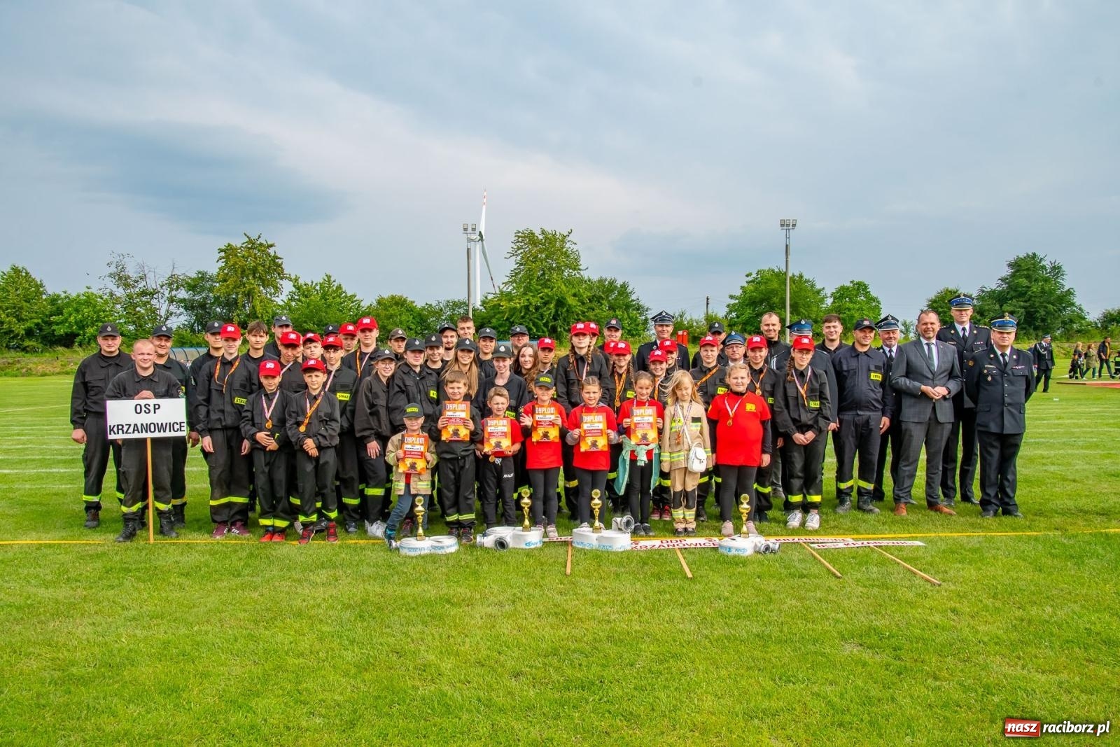 Zdjęcie w galerii na portalu naszraciborz.pl: Krzanowice biorą wszystko. Gminne zawody OSP w Wojnowicach ze startem drużyn dziecięcych [FOTO i WIDEO] wiadomości z regionu