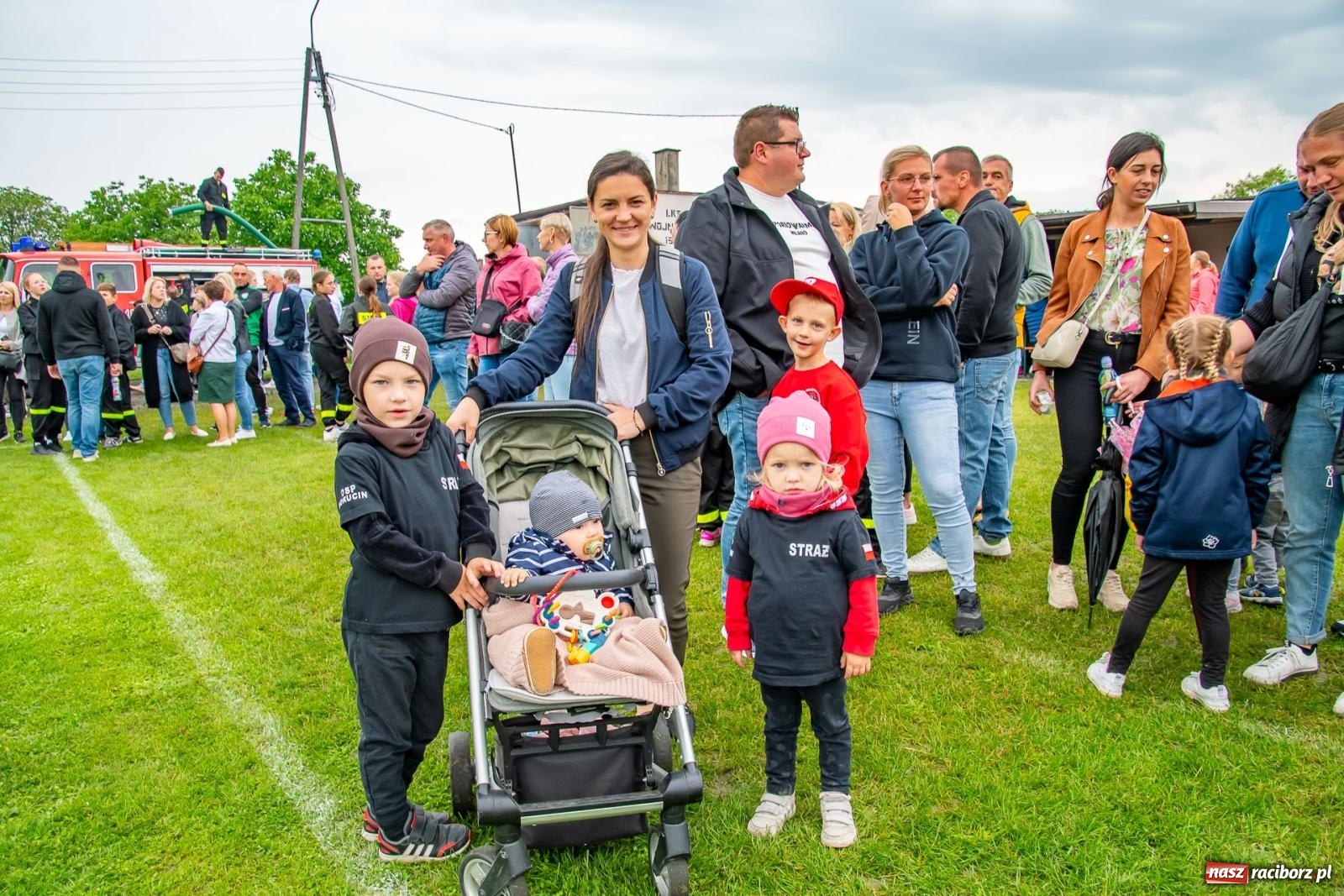Zdjęcie w galerii na portalu naszraciborz.pl: Krzanowice biorą wszystko. Gminne zawody OSP w Wojnowicach ze startem drużyn dziecięcych [FOTO i WIDEO] wiadomości z regionu