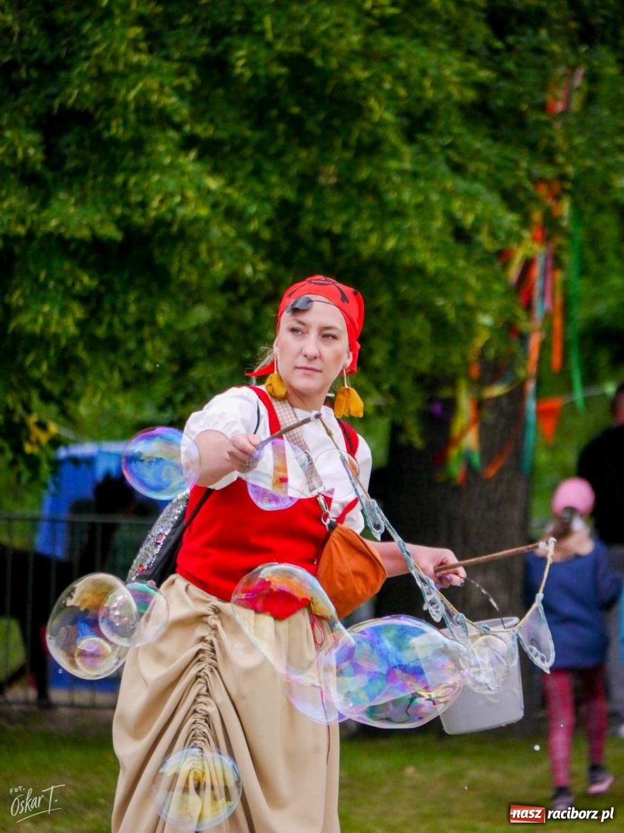 Zdjęcie w galerii na portalu naszraciborz.pl: Rodzinny Piknik z okazji Dnia Dziecka w Nędzy pełen radości i atrakcji  wiadomości z regionu