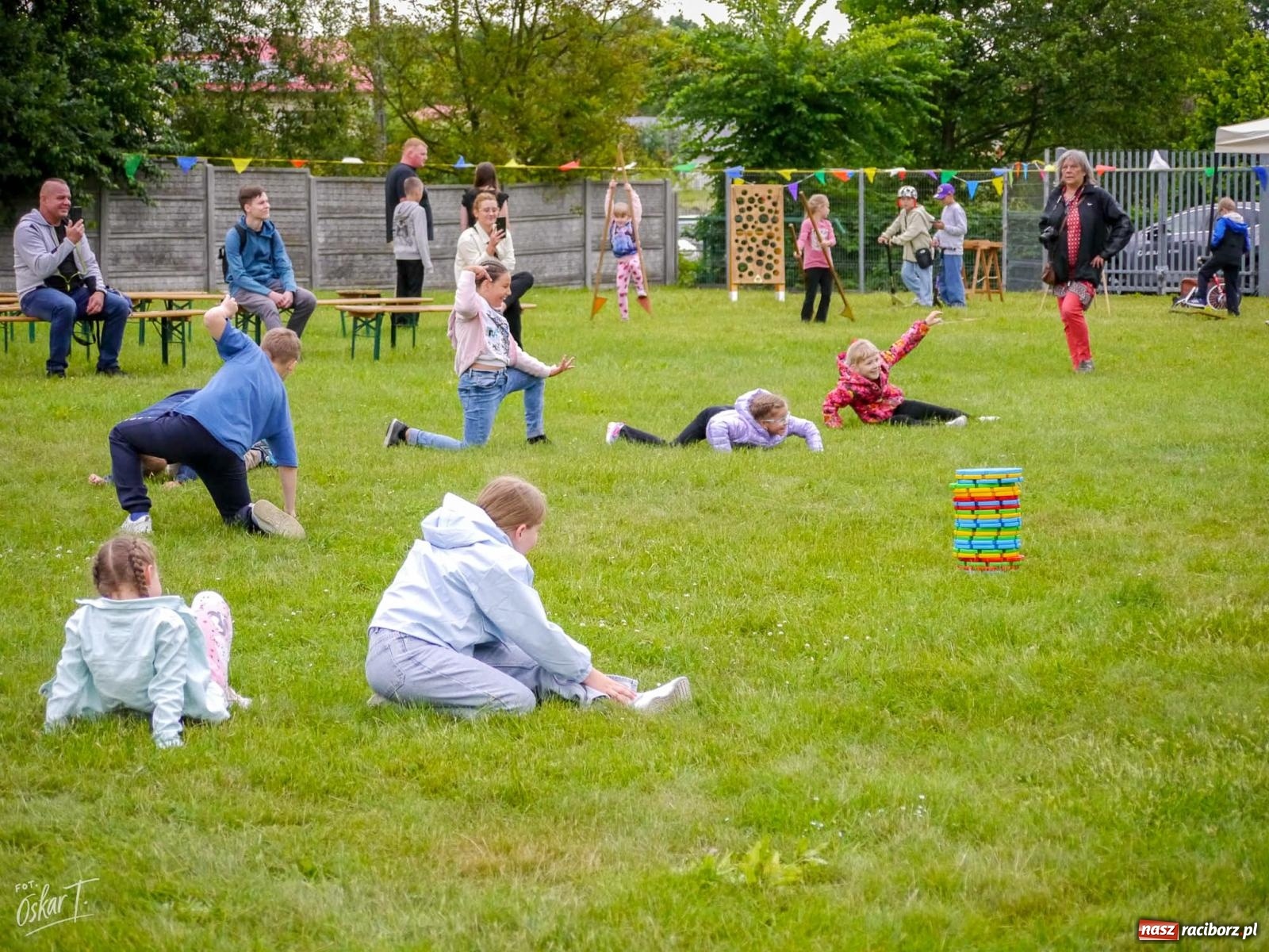 Zdjęcie w galerii na portalu naszraciborz.pl: Rodzinny Piknik z okazji Dnia Dziecka w Nędzy pełen radości i atrakcji  wiadomości z regionu
