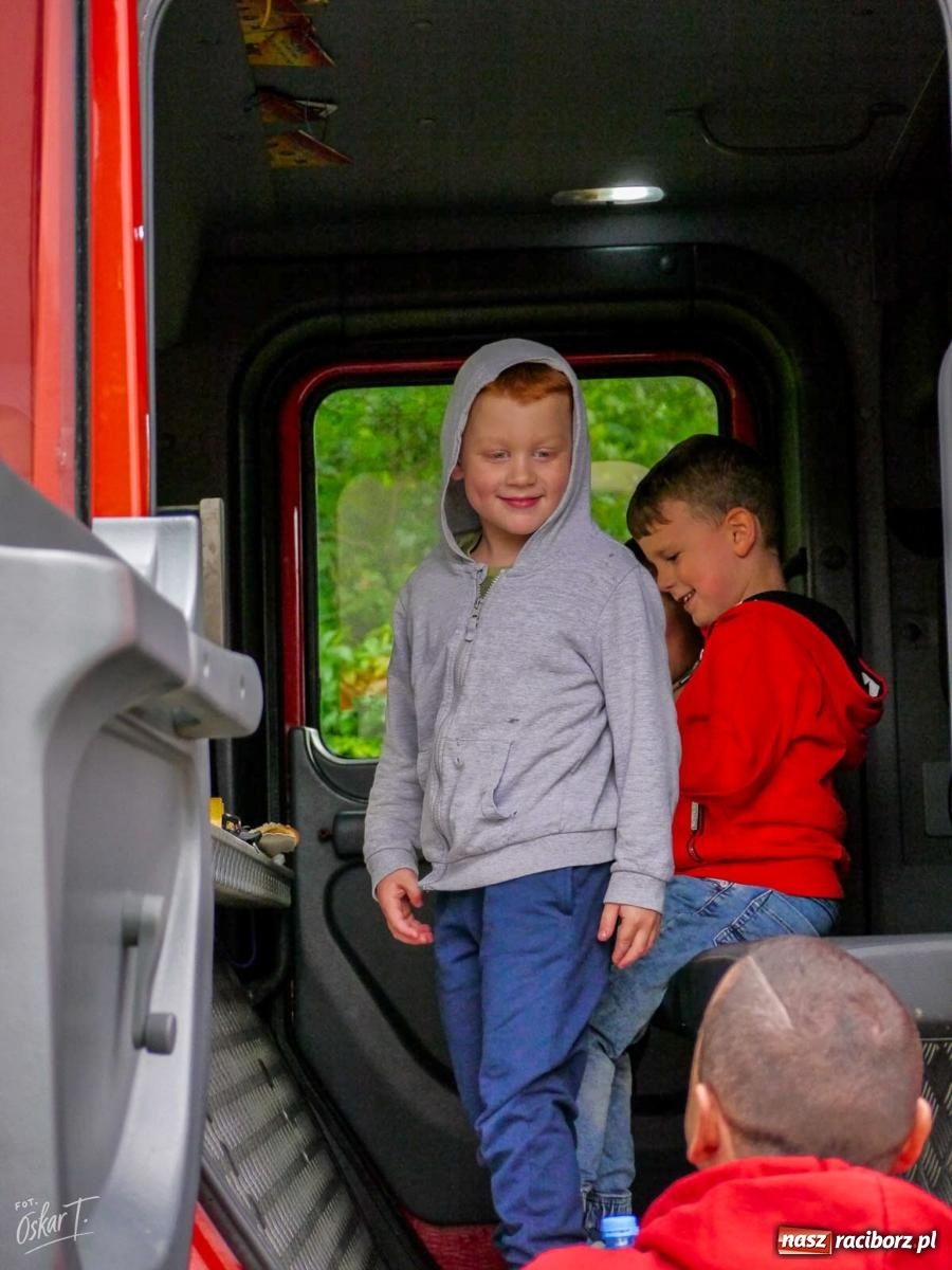 Zdjęcie w galerii na portalu naszraciborz.pl: Rodzinny Piknik z okazji Dnia Dziecka w Nędzy pełen radości i atrakcji  wiadomości z regionu
