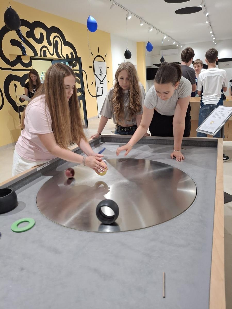 Zdjęcie w galerii na portalu naszraciborz.pl: Języki jednoczą świat – uczniowie z Niemiec po raz kolejny odwiedzili Racibórz w ramach wymiany szkolnej wiadomości z regionu