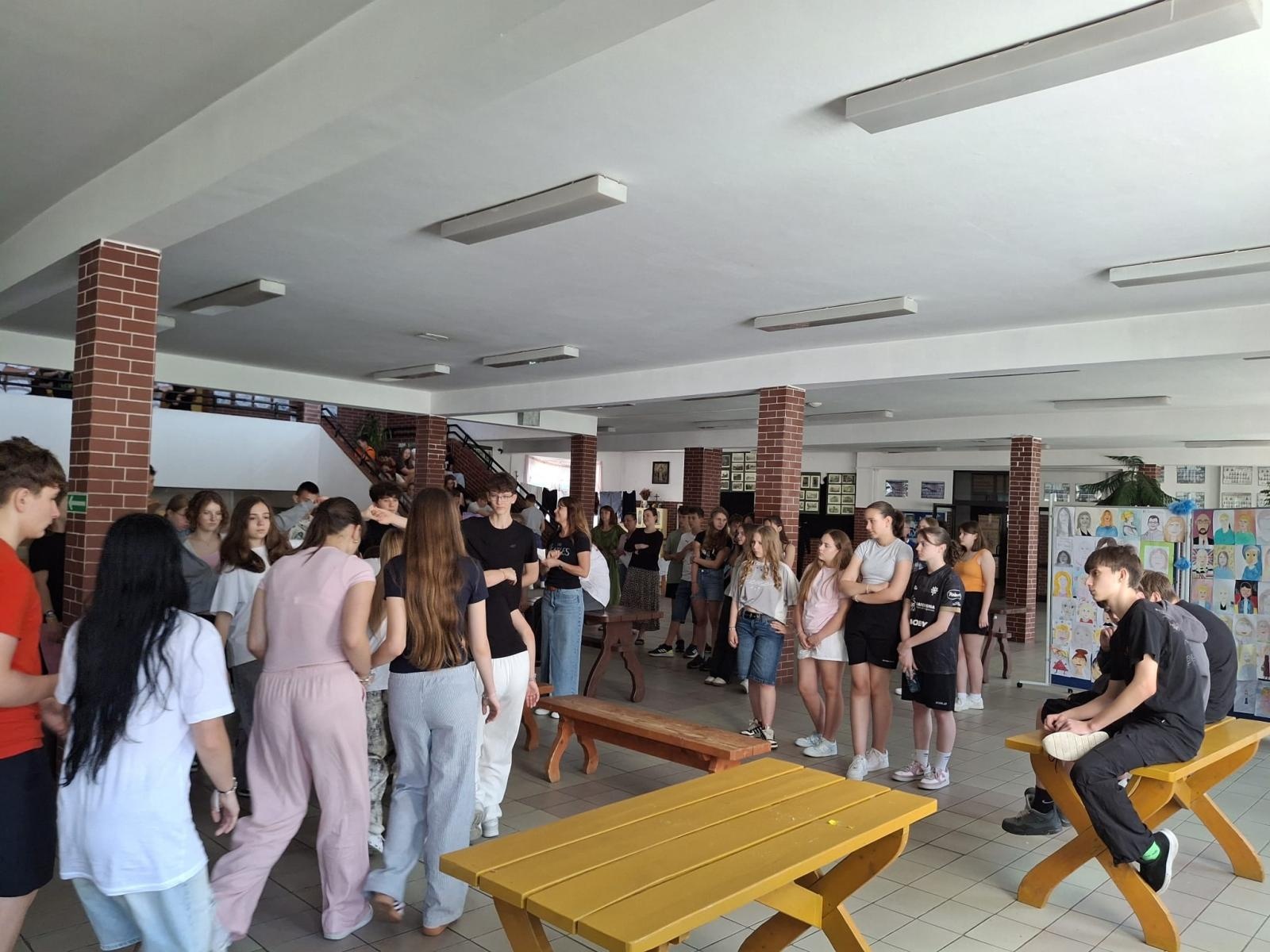 Zdjęcie w galerii na portalu naszraciborz.pl: Języki jednoczą świat – uczniowie z Niemiec po raz kolejny odwiedzili Racibórz w ramach wymiany szkolnej wiadomości z regionu