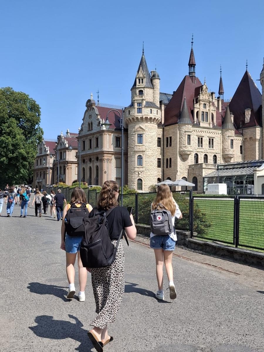 Zdjęcie w galerii na portalu naszraciborz.pl: Języki jednoczą świat – uczniowie z Niemiec po raz kolejny odwiedzili Racibórz w ramach wymiany szkolnej wiadomości z regionu