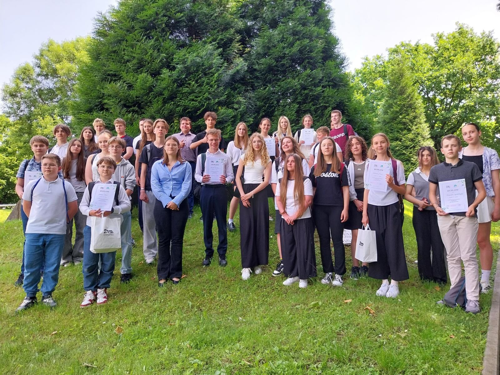 Zdjęcie w galerii na portalu naszraciborz.pl: XVIII edycja konkursu ekologicznego Dla siebie i dla Ziemi wiadomości z regionu