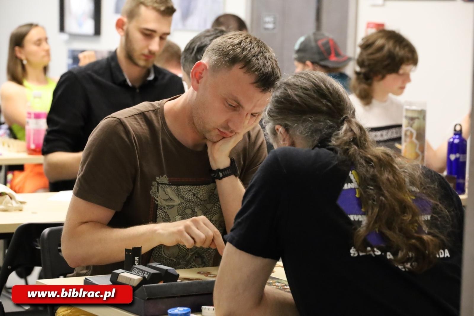 Zdjęcie w galerii na portalu naszraciborz.pl: Wielkie święto fanów planszówek w Raciborzu, czyli VII Festiwal Gier Planszowych wiadomości z regionu