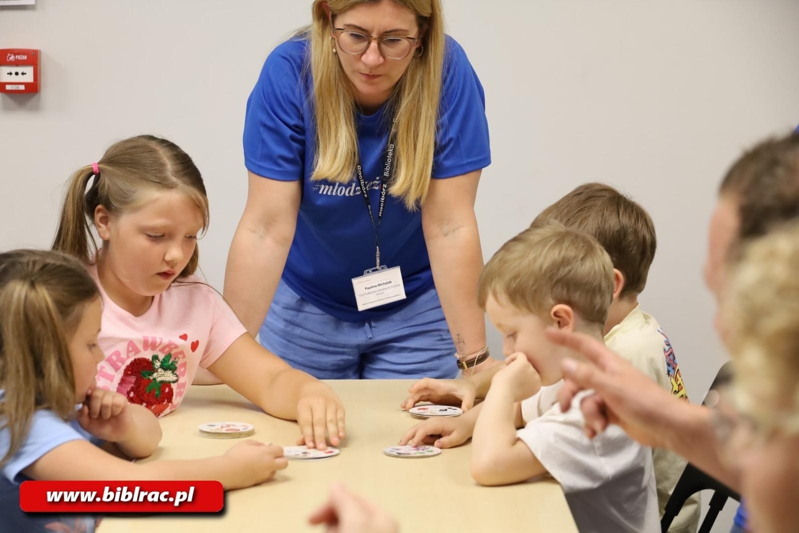 Zdjęcie w galerii na portalu naszraciborz.pl: Wielkie święto fanów planszówek w Raciborzu, czyli VII Festiwal Gier Planszowych wiadomości z regionu