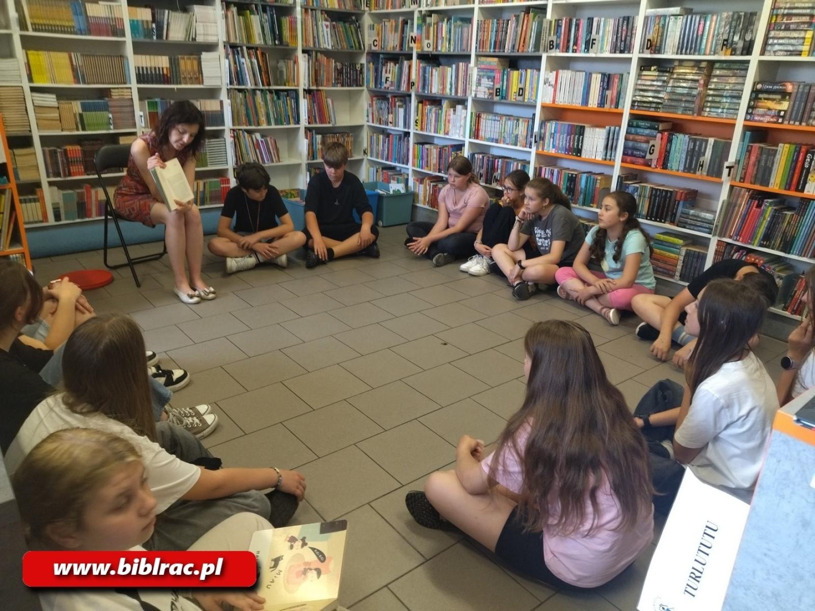 Zdjęcie w galerii na portalu naszraciborz.pl: Bo czytanie zbliża! Za nami Tydzień Czytania Dzieciom w Raciborzu wiadomości z regionu
