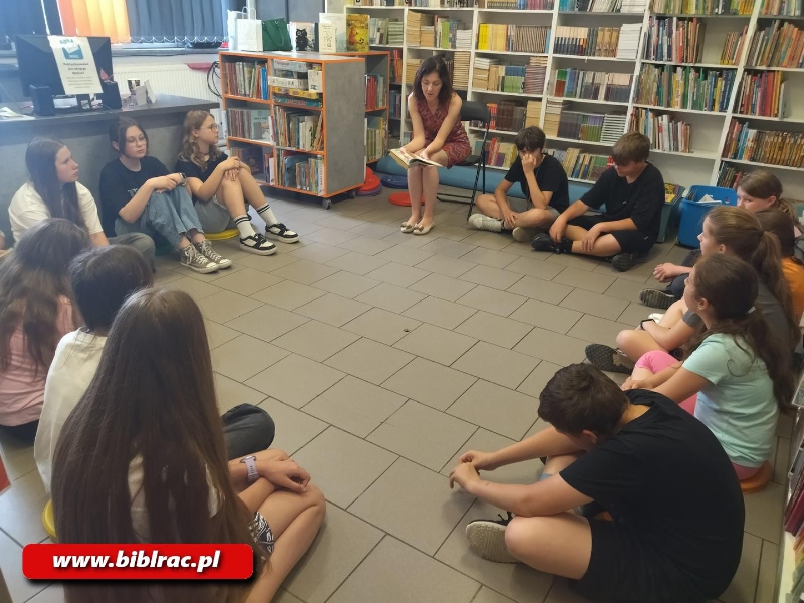 Zdjęcie w galerii na portalu naszraciborz.pl: Bo czytanie zbliża! Za nami Tydzień Czytania Dzieciom w Raciborzu wiadomości z regionu