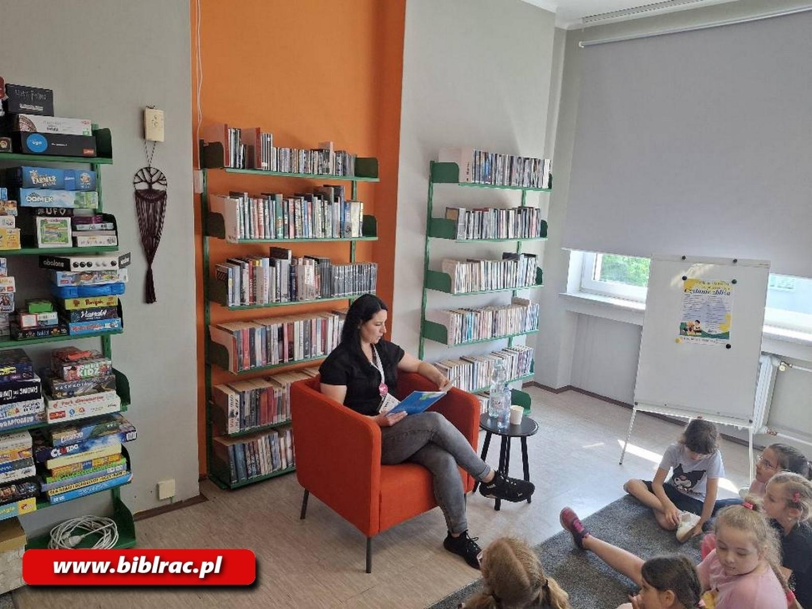 Zdjęcie w galerii na portalu naszraciborz.pl: Bo czytanie zbliża! Za nami Tydzień Czytania Dzieciom w Raciborzu wiadomości z regionu