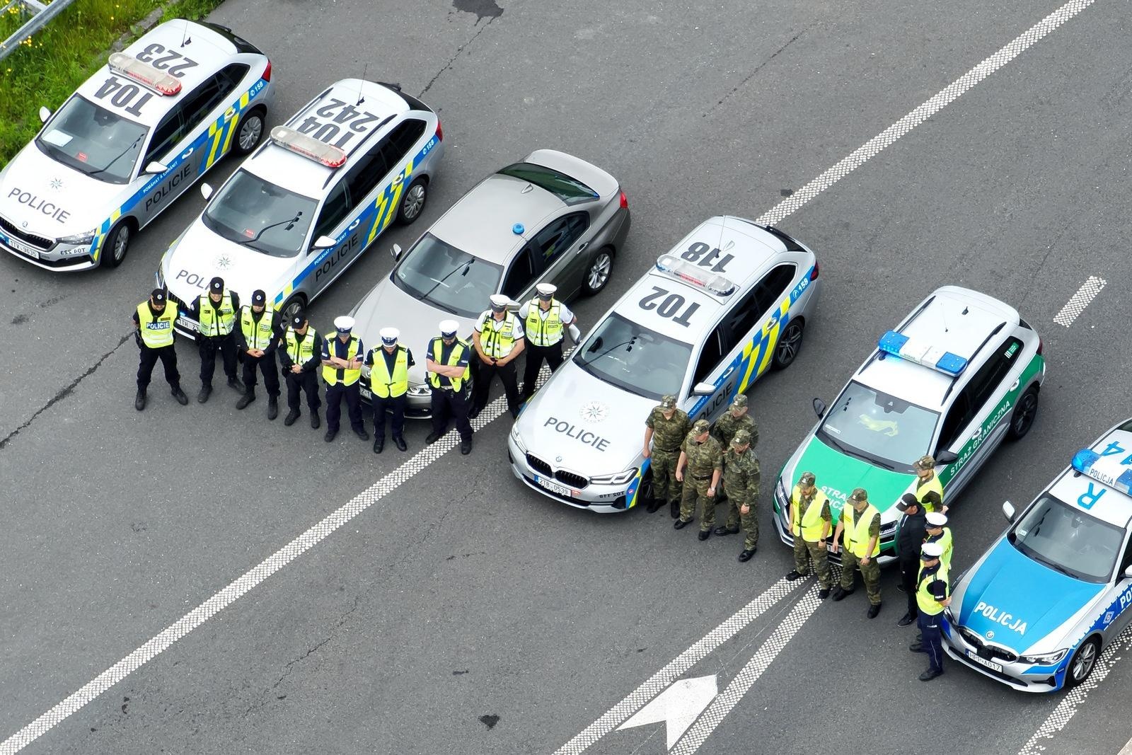 Zdjęcie w galerii na portalu naszraciborz.pl: Autostrada A1 – spektakularny pościg i dynamiczne zatrzymanie! [FOTO i WIDEO] wiadomości z regionu