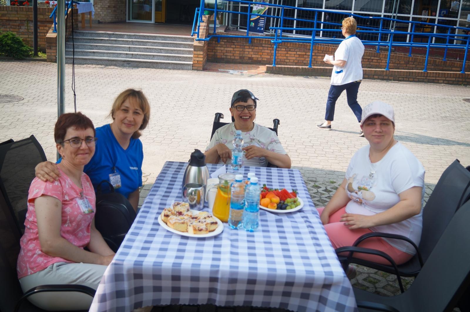 Zdjęcie w galerii na portalu naszraciborz.pl: XXI Spartakiada Domów Pomocy Społecznej Aktywnie, znaczy zdrowo [FOTO] wiadomości z regionu