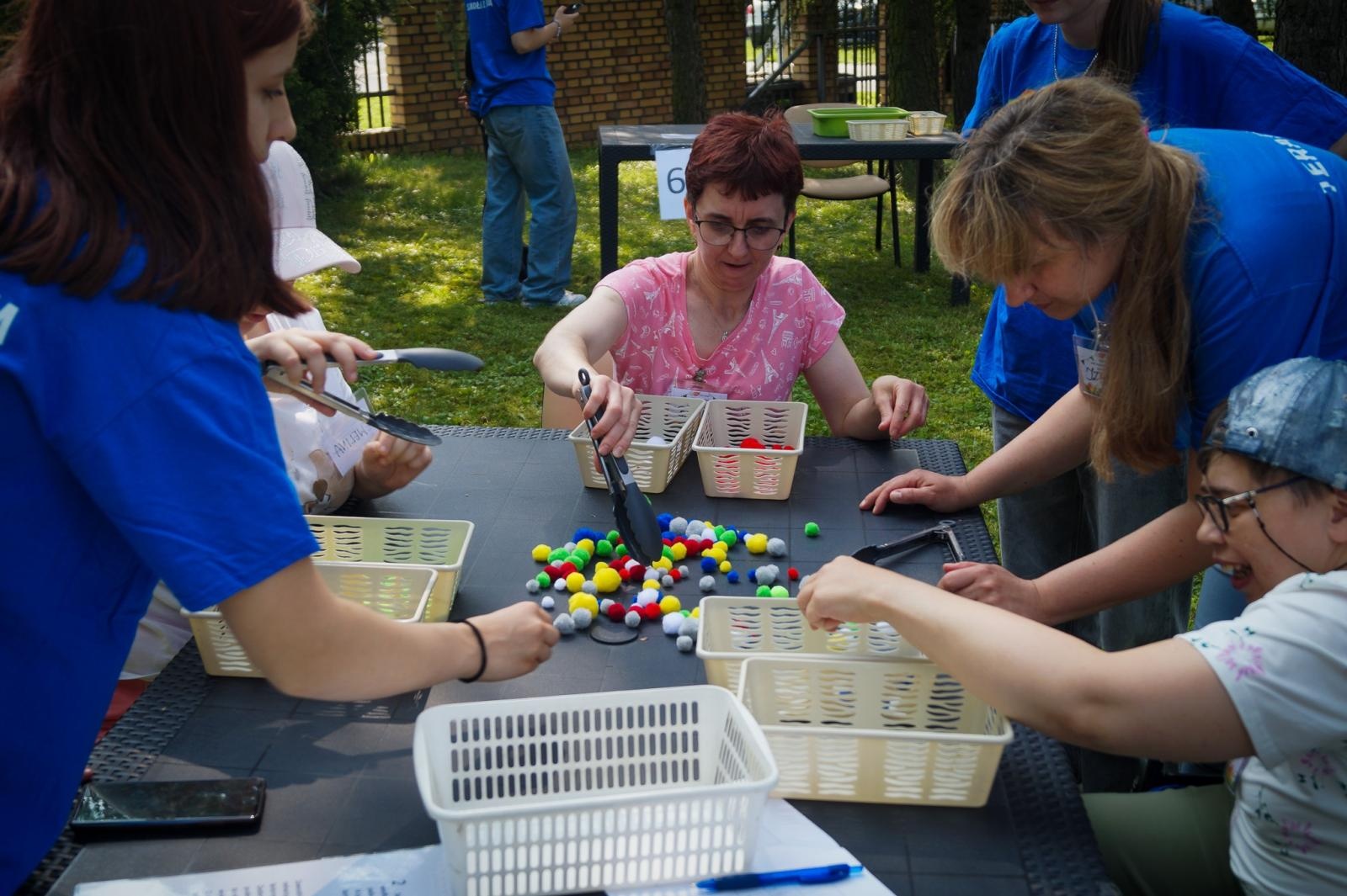 Zdjęcie w galerii na portalu naszraciborz.pl: XXI Spartakiada Domów Pomocy Społecznej Aktywnie, znaczy zdrowo [FOTO] wiadomości z regionu