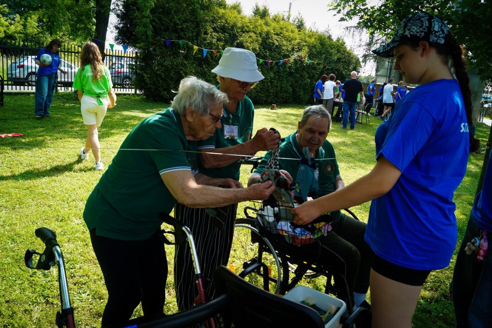 Zdjęcie w galerii na portalu naszraciborz.pl: XXI Spartakiada Domów Pomocy Społecznej Aktywnie, znaczy zdrowo [FOTO] wiadomości z regionu