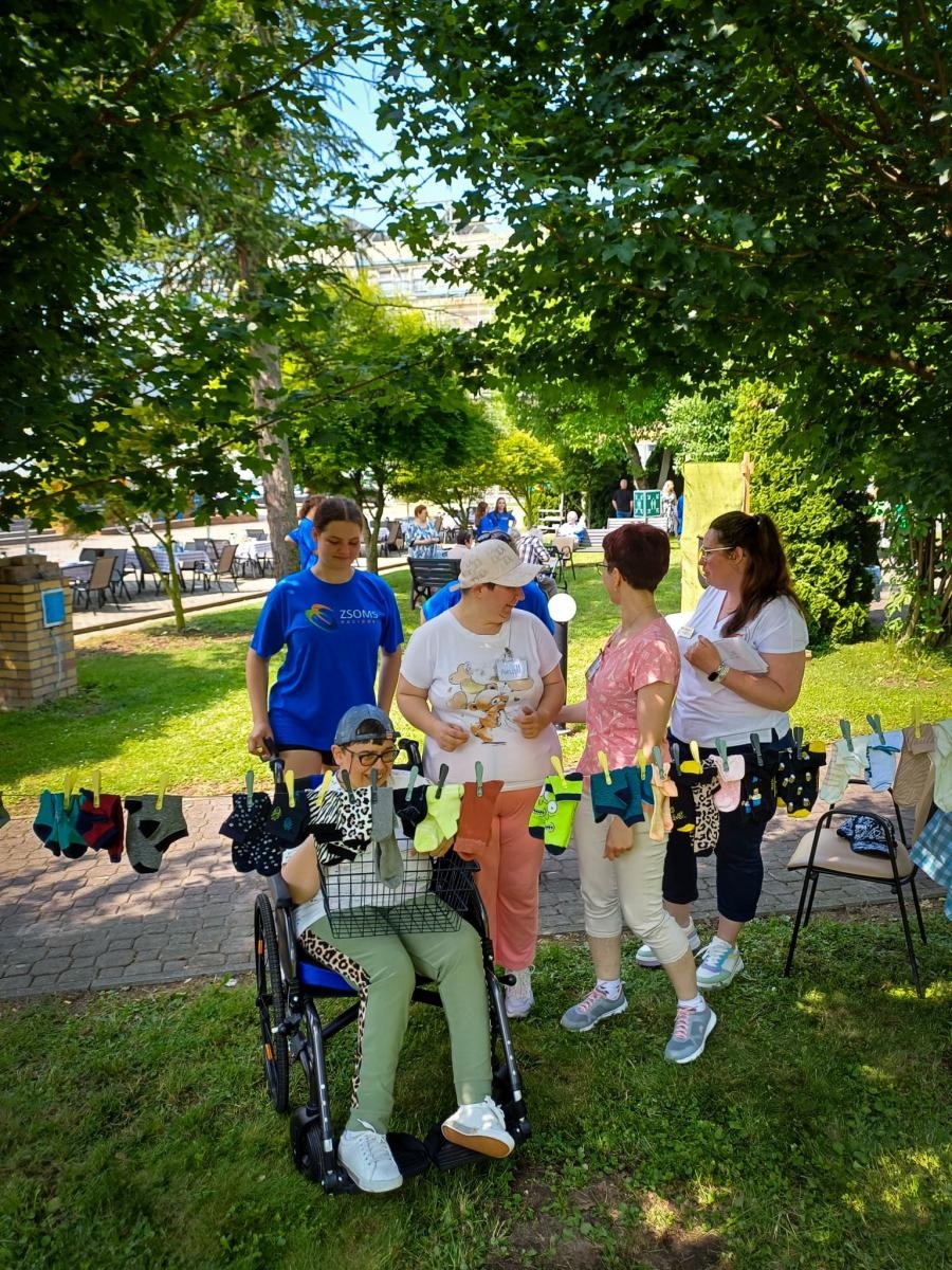 Zdjęcie w galerii na portalu naszraciborz.pl: XXI Spartakiada Domów Pomocy Społecznej Aktywnie, znaczy zdrowo [FOTO] wiadomości z regionu