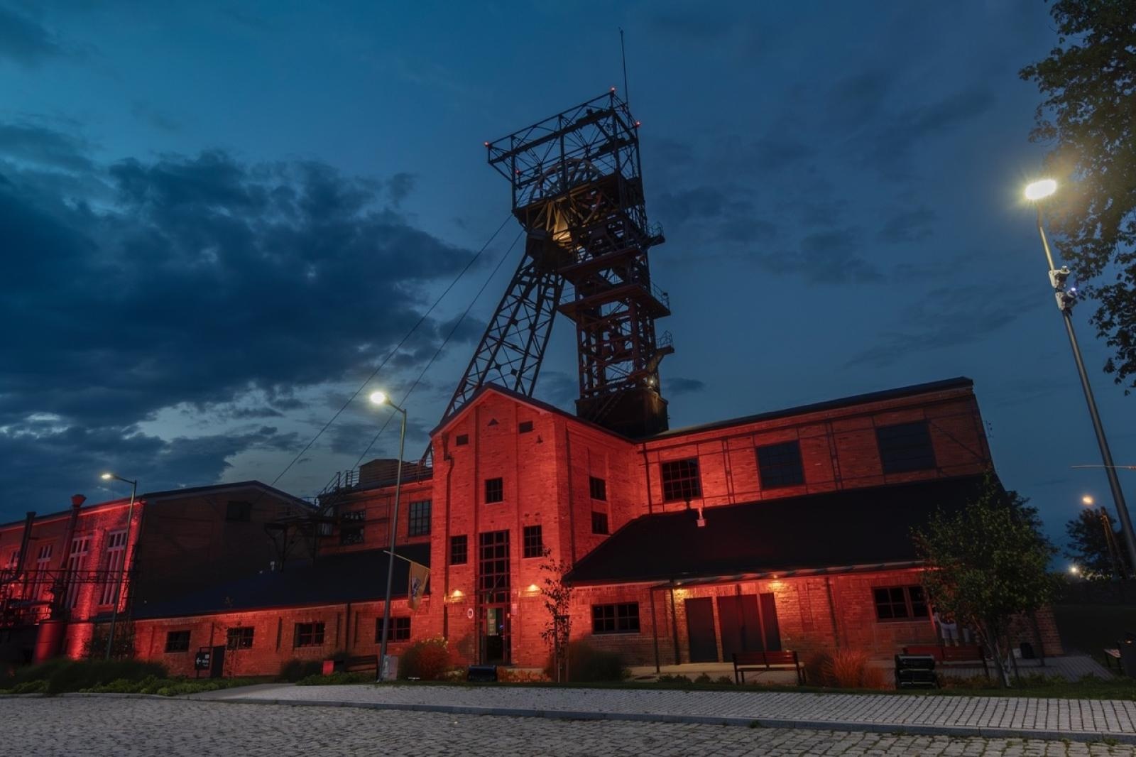 Zdjęcie w galerii na portalu naszraciborz.pl: INDUSTRIADA 2025 - Aż 3500 osób świętowało w Rybniku wiadomości z regionu