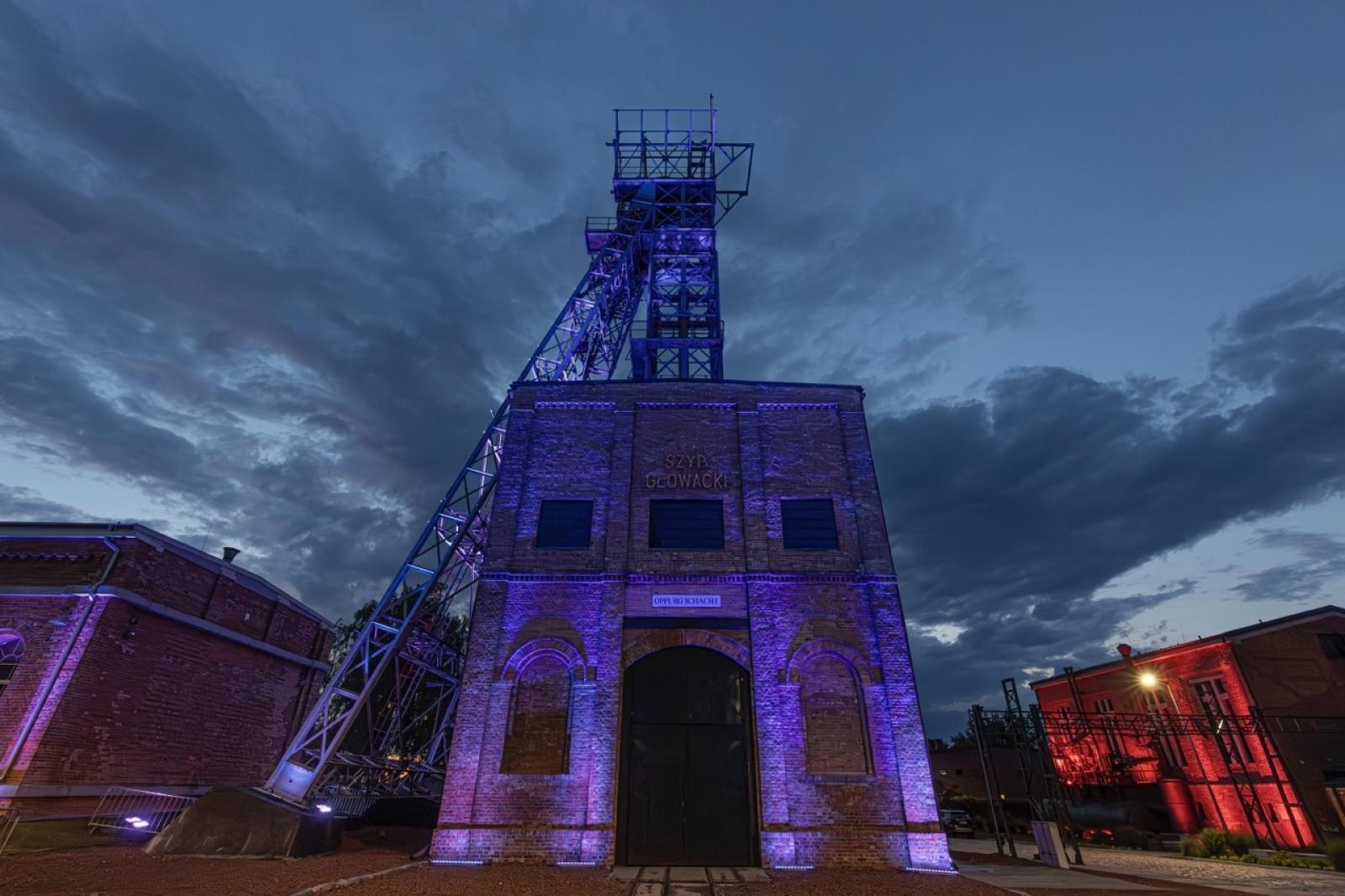 Zdjęcie w galerii na portalu naszraciborz.pl: INDUSTRIADA 2025 - Aż 3500 osób świętowało w Rybniku wiadomości z regionu