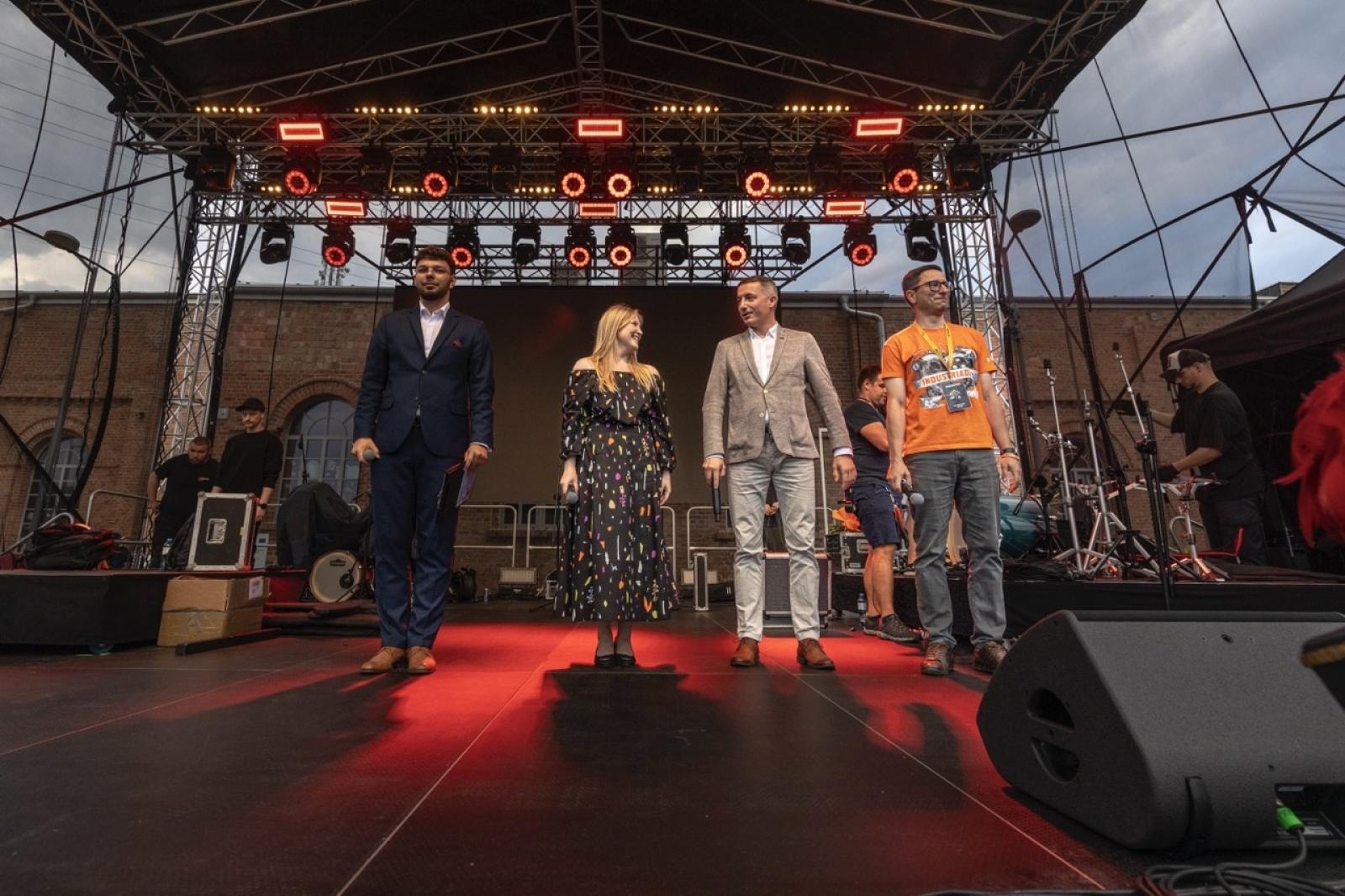 Zdjęcie w galerii na portalu naszraciborz.pl: INDUSTRIADA 2025 - Aż 3500 osób świętowało w Rybniku wiadomości z regionu