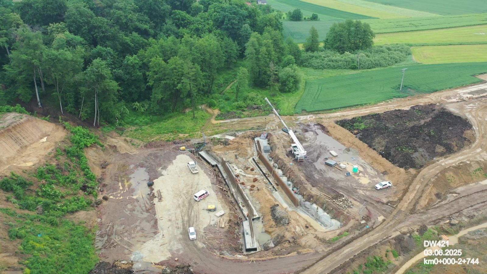 Zdjęcie w galerii na portalu naszraciborz.pl: Tak powstaje nowy most pod Raciborzem. Zaawansowanie prac przekroczyło 50 proc. [FOTO] wiadomości z regionu