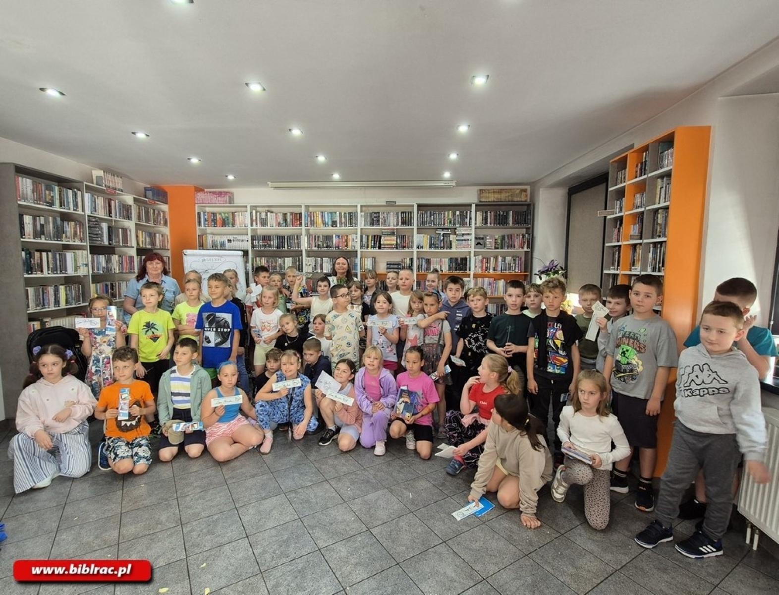 Zdjęcie w galerii na portalu naszraciborz.pl: Spotkanie z wyobraźnią – Zofia Stanecka w raciborskiej bibliotece wiadomości z regionu