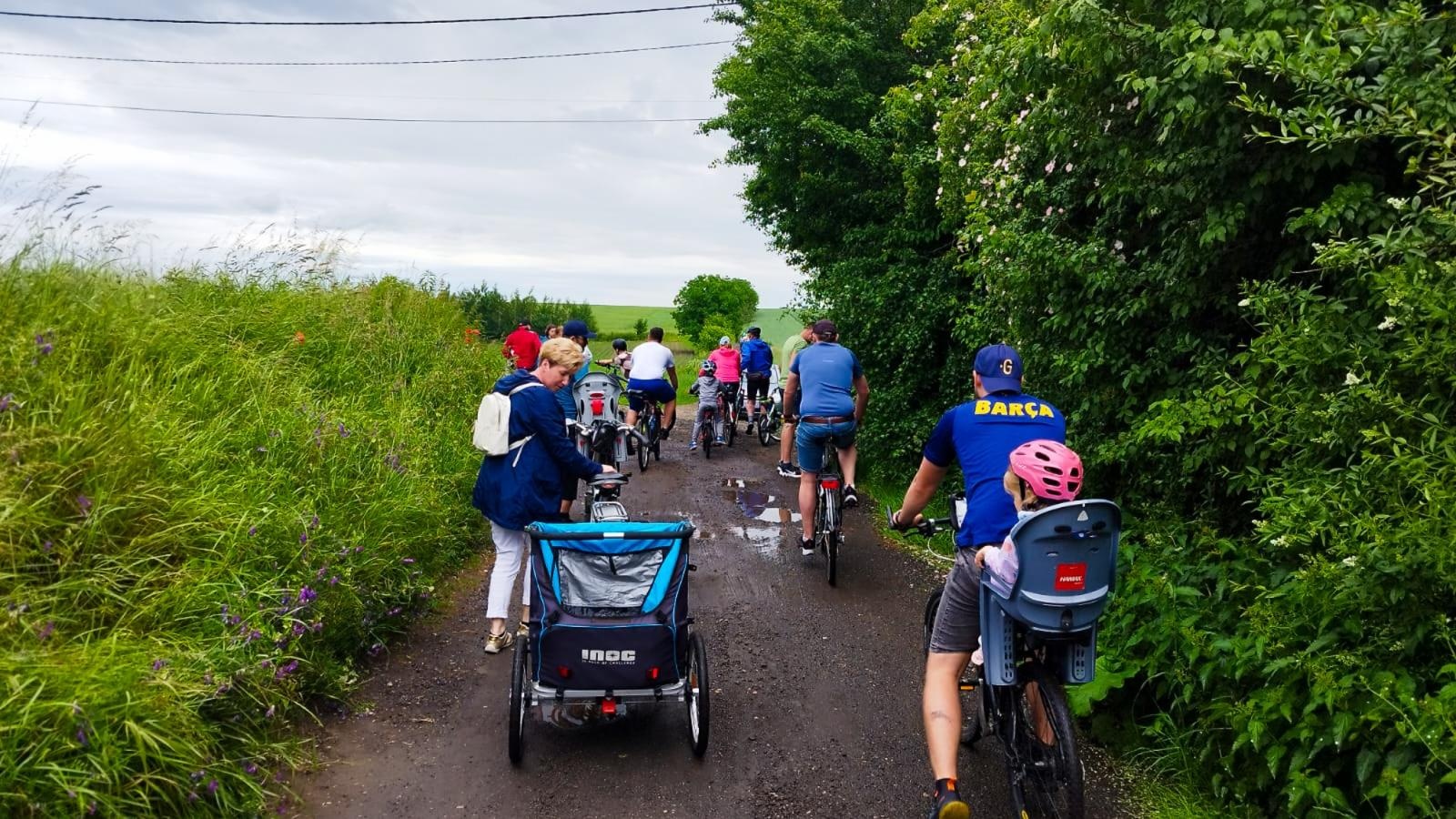 Zdjęcie w galerii na portalu naszraciborz.pl: Cyrkularne wyzwanie – rowerowa przygoda dla całej rodziny z ekologią w tle wiadomości z regionu