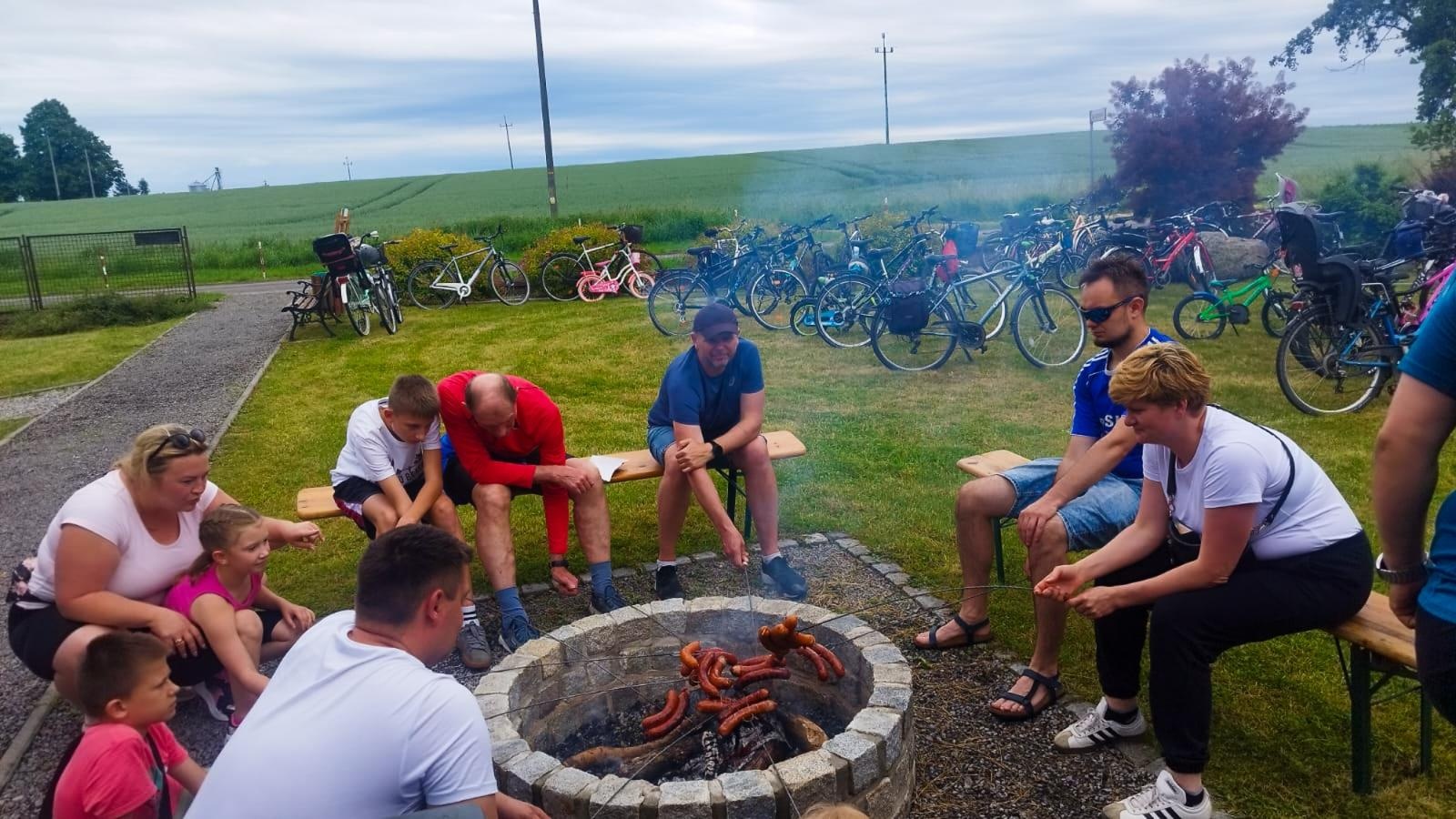 Zdjęcie w galerii na portalu naszraciborz.pl: Cyrkularne wyzwanie – rowerowa przygoda dla całej rodziny z ekologią w tle wiadomości z regionu