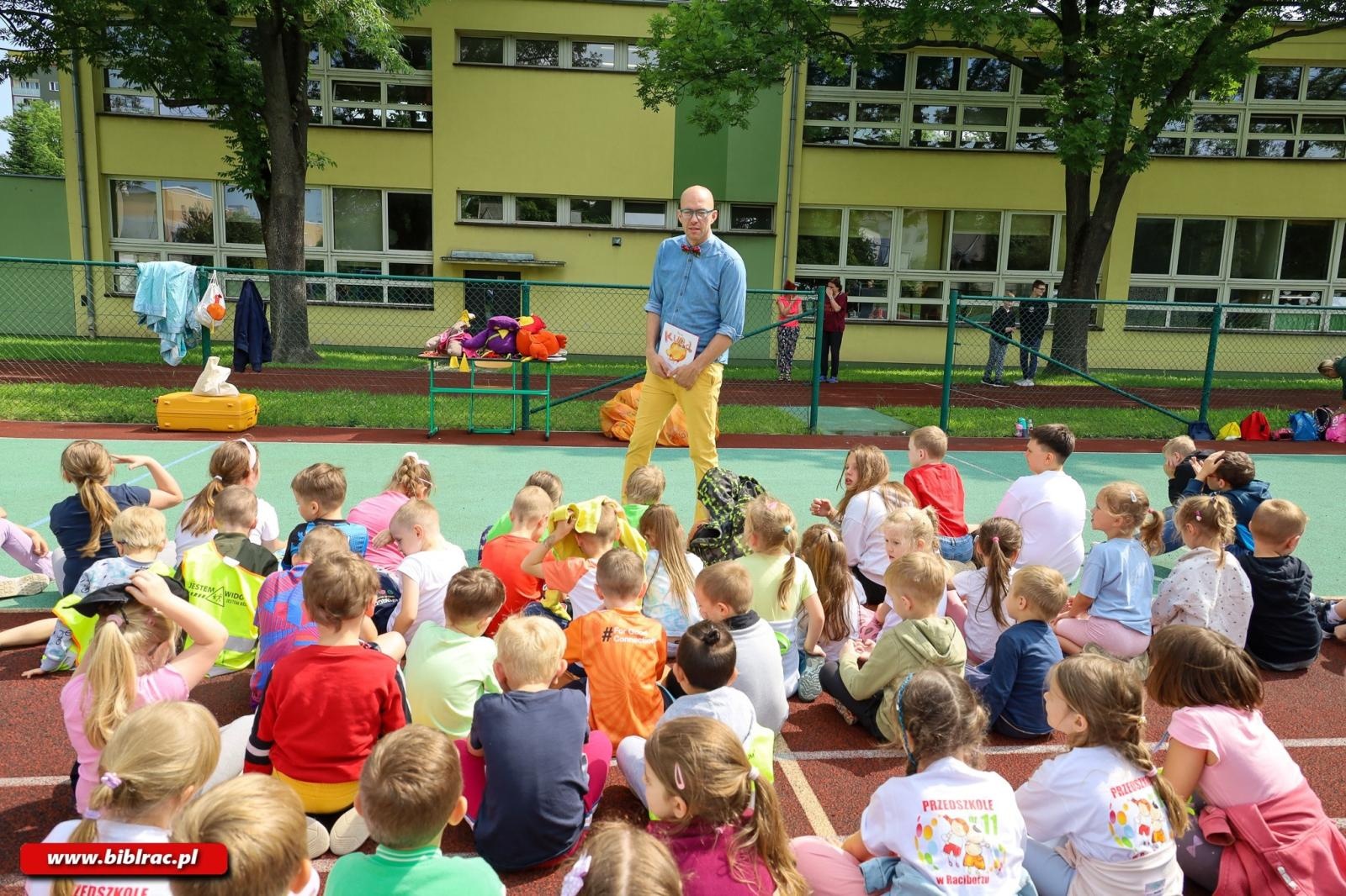 Zdjęcie w galerii na portalu naszraciborz.pl: Czerwcowy Turniej Przedszkolaków – Wszystkie dzieci nasze są! wiadomości z regionu