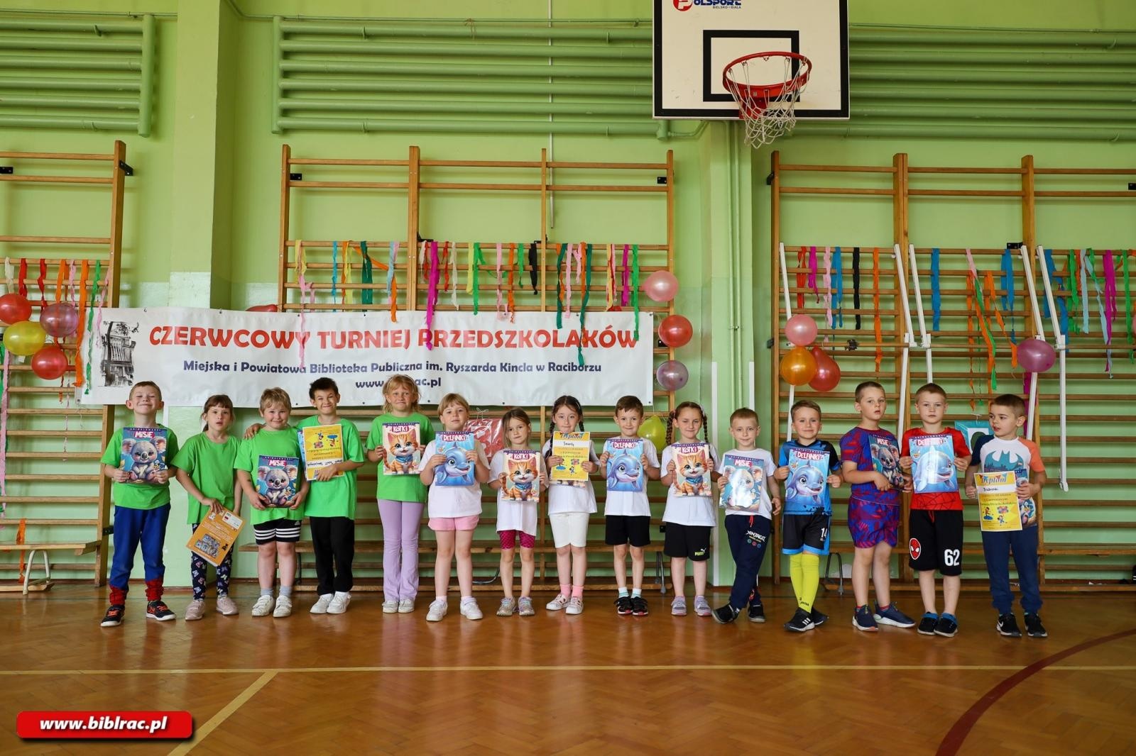 Zdjęcie w galerii na portalu naszraciborz.pl: Czerwcowy Turniej Przedszkolaków – Wszystkie dzieci nasze są! wiadomości z regionu