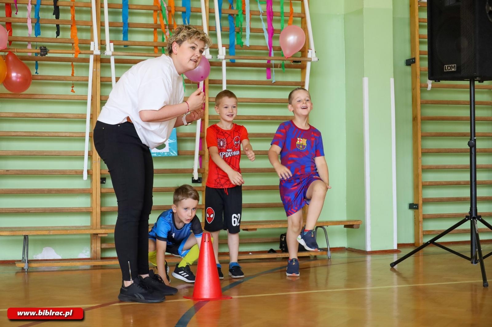 Zdjęcie w galerii na portalu naszraciborz.pl: Czerwcowy Turniej Przedszkolaków – Wszystkie dzieci nasze są! wiadomości z regionu