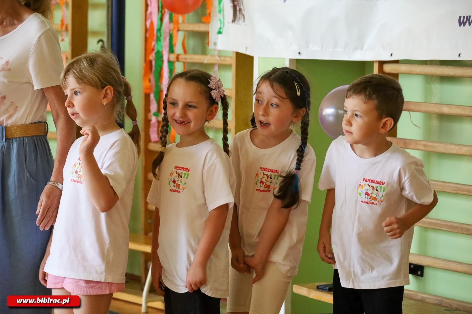 Zdjęcie w galerii na portalu naszraciborz.pl: Czerwcowy Turniej Przedszkolaków – Wszystkie dzieci nasze są! wiadomości z regionu