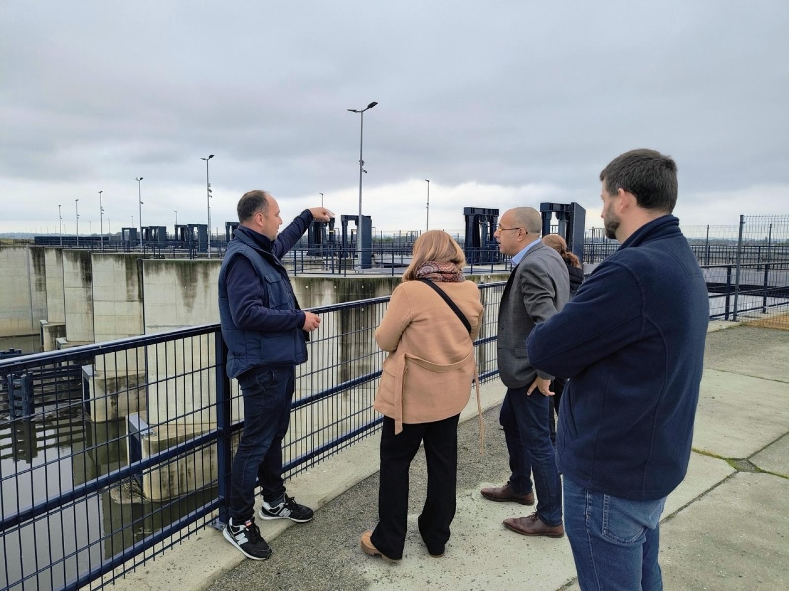 Zdjęcie w galerii na portalu naszraciborz.pl: Wizyta delegacji Banku Światowego okazją do podsumowania funkcjonowania zbiornika Racibórz Dolny w czasie powodzi wiadomości z regionu