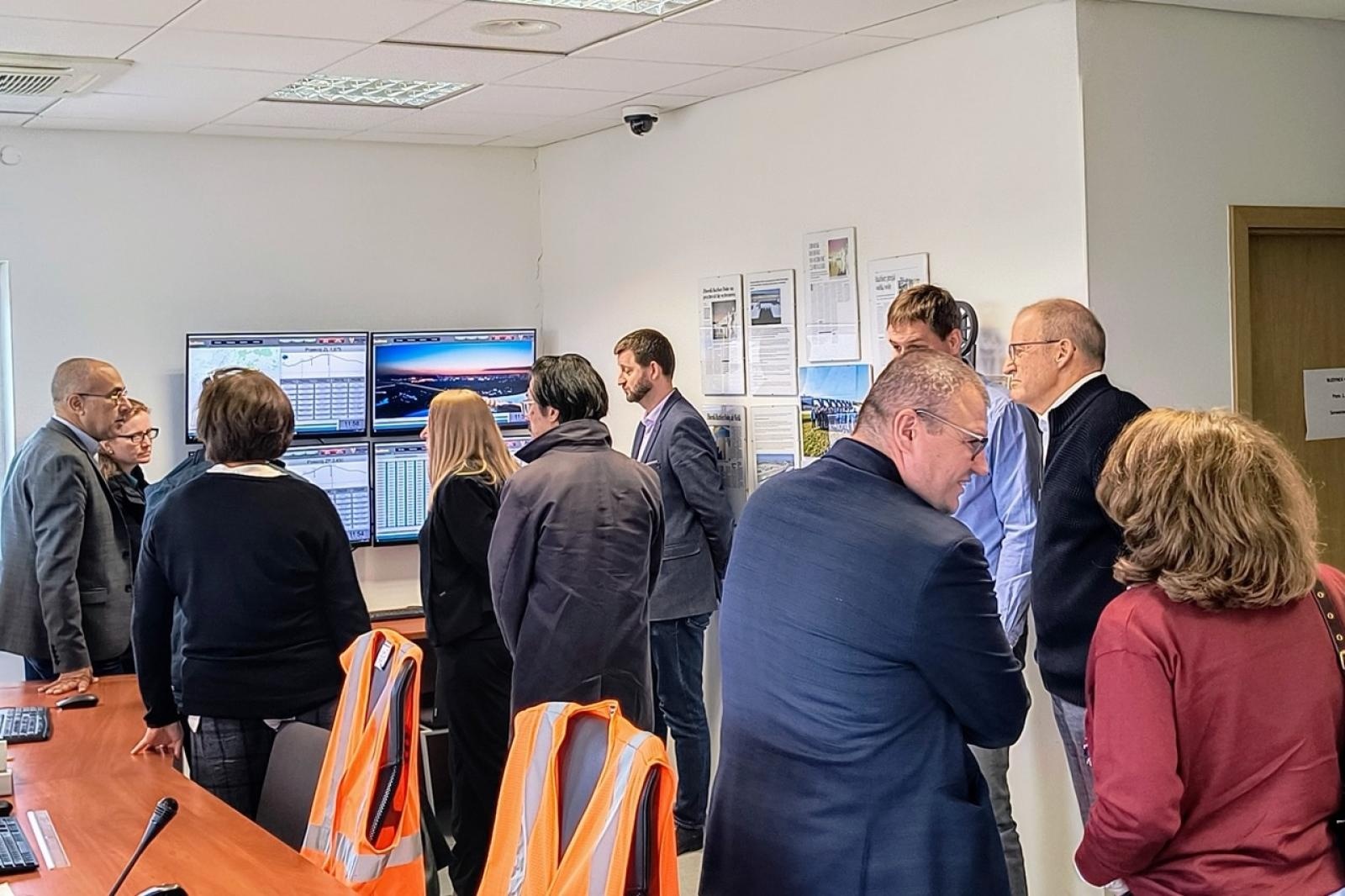 Zdjęcie w galerii na portalu naszraciborz.pl: Wizyta delegacji Banku Światowego okazją do podsumowania funkcjonowania zbiornika Racibórz Dolny w czasie powodzi wiadomości z regionu