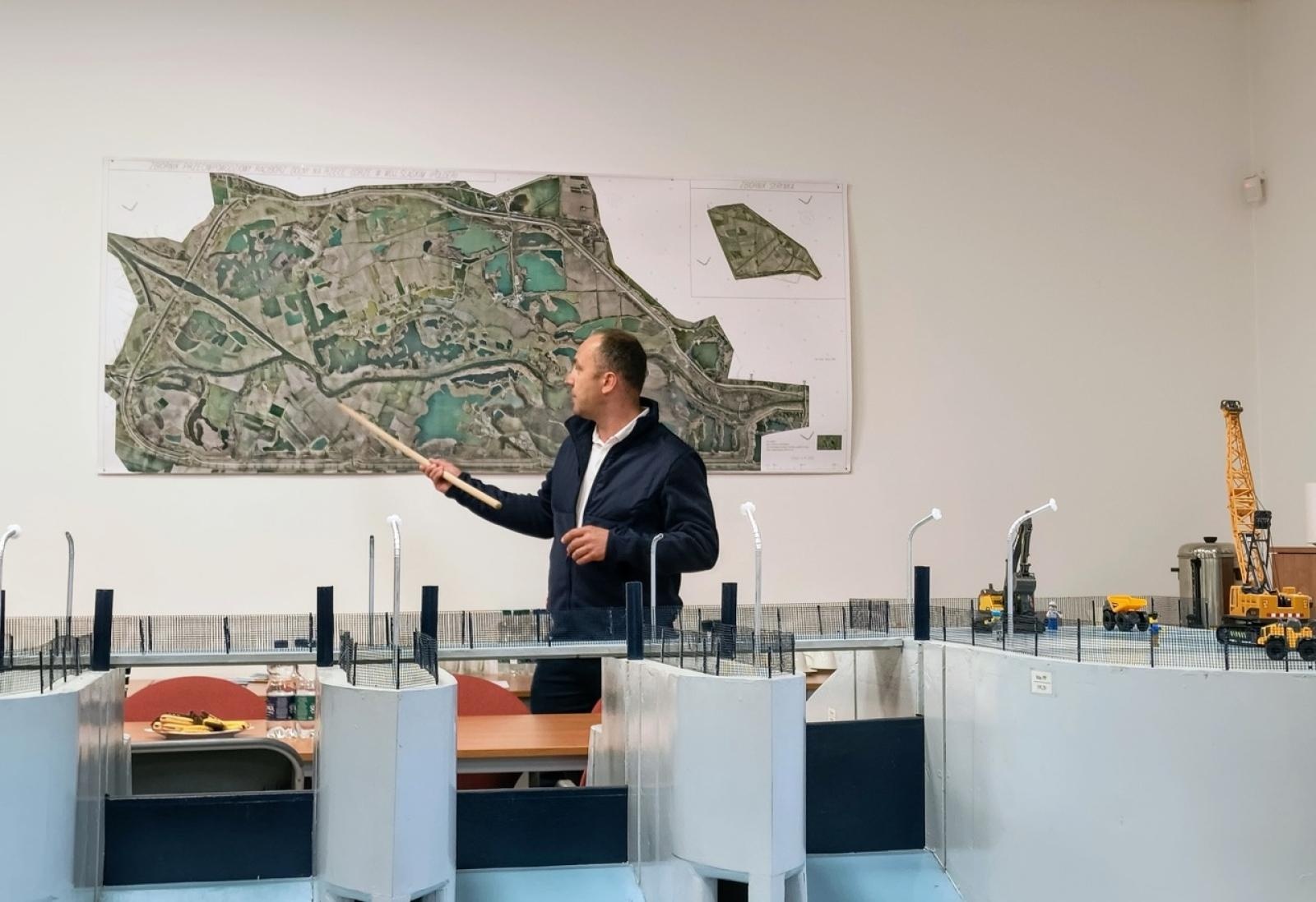 Zdjęcie w galerii na portalu naszraciborz.pl: Wizyta delegacji Banku Światowego okazją do podsumowania funkcjonowania zbiornika Racibórz Dolny w czasie powodzi wiadomości z regionu