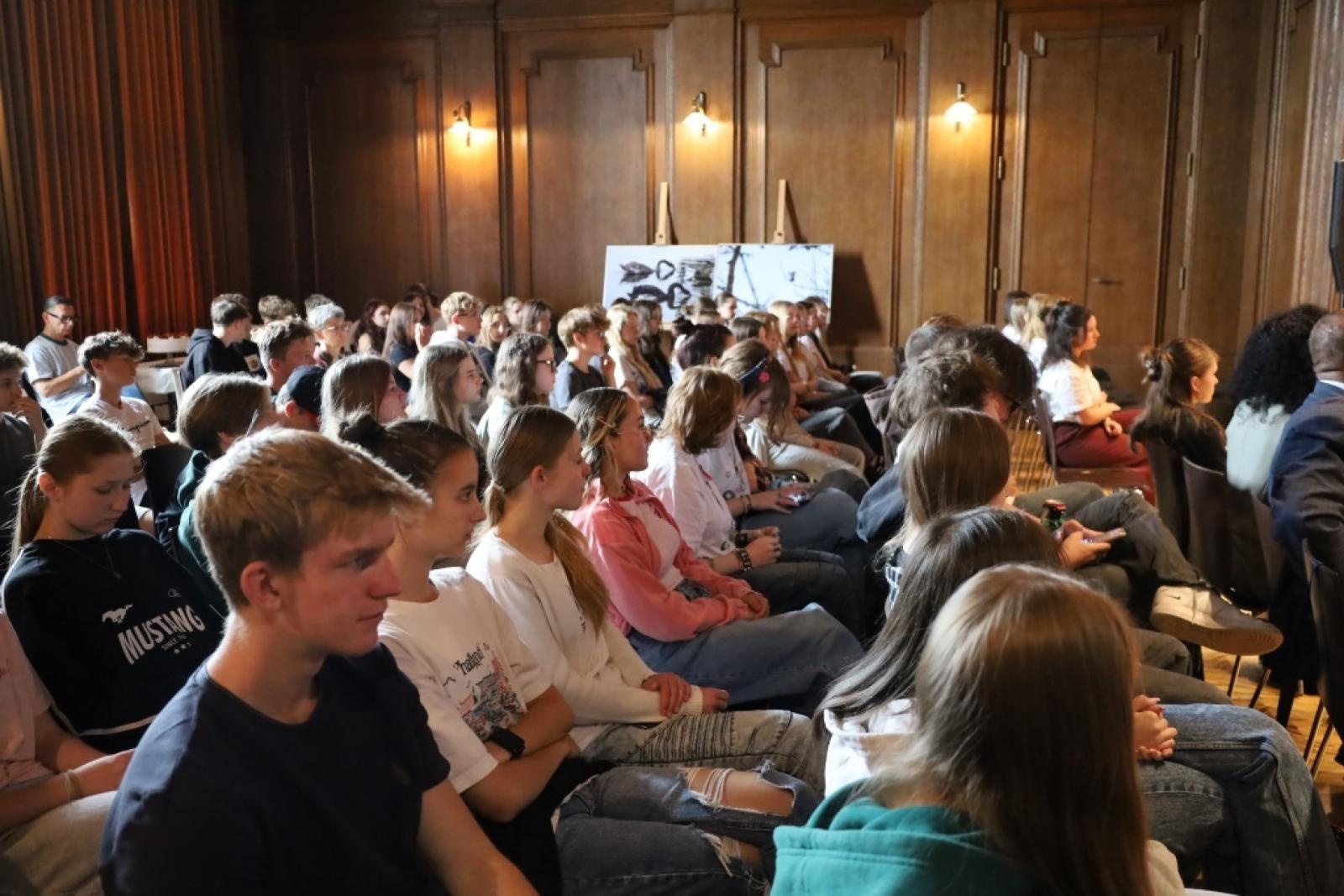 Zdjęcie w galerii na portalu naszraciborz.pl: Woman Can Do It – międzynarodowy projekt ZSO nr 1 na rzecz edukacji i równości wiadomości z regionu