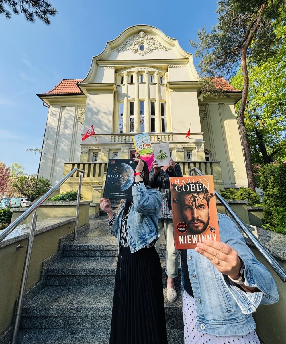 Zdjęcie w galerii na portalu naszraciborz.pl: Kiedy nie możesz przyjść do biblioteki... czyli usługa Książka na telefon wiadomości z regionu