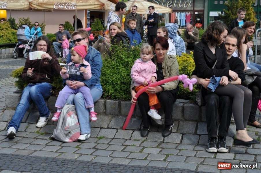 Zdjęcie w galerii na portalu naszraciborz.pl: Majówka po raciborsku wiadomości z regionu