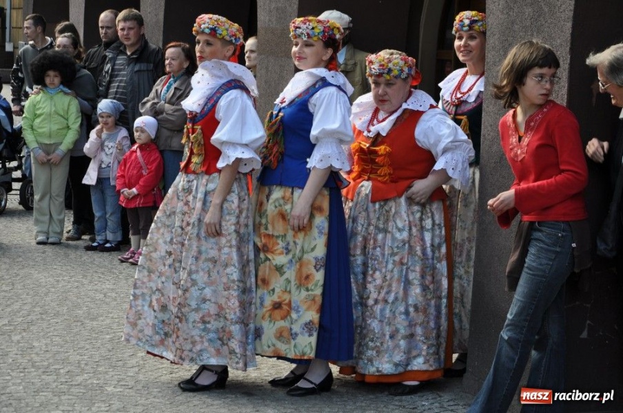 Zdjęcie w galerii na portalu naszraciborz.pl: Majówka po raciborsku wiadomości z regionu