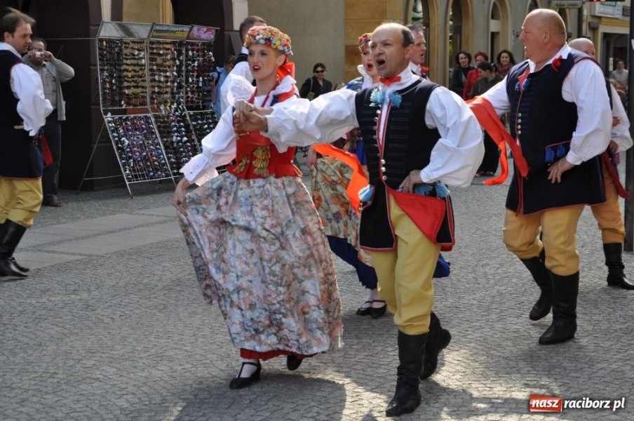 Zdjęcie w galerii na portalu naszraciborz.pl: Majówka po raciborsku wiadomości z regionu