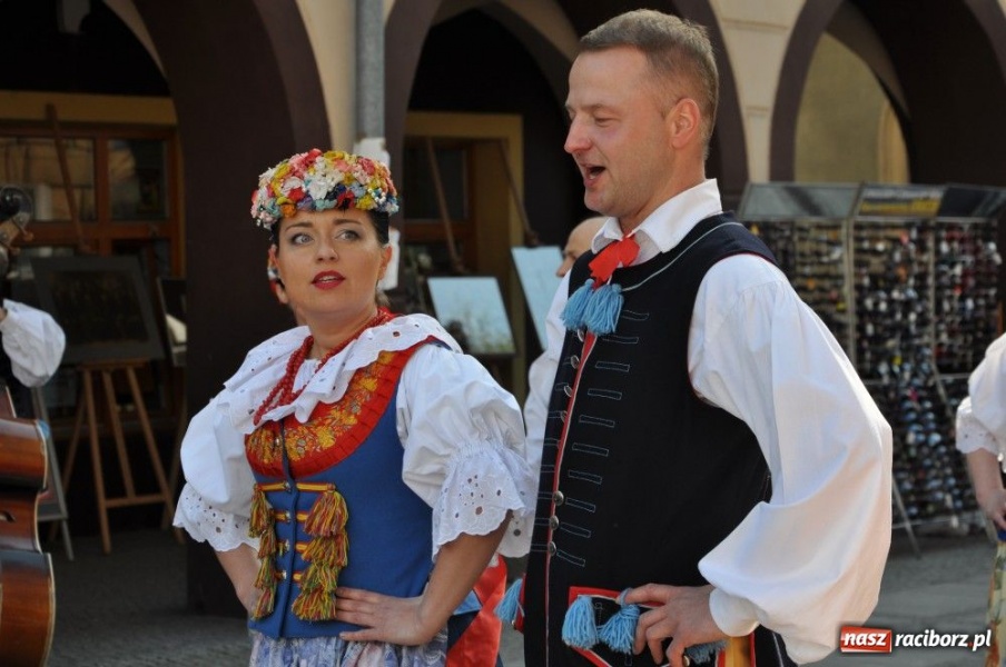 Zdjęcie w galerii na portalu naszraciborz.pl: Majówka po raciborsku wiadomości z regionu