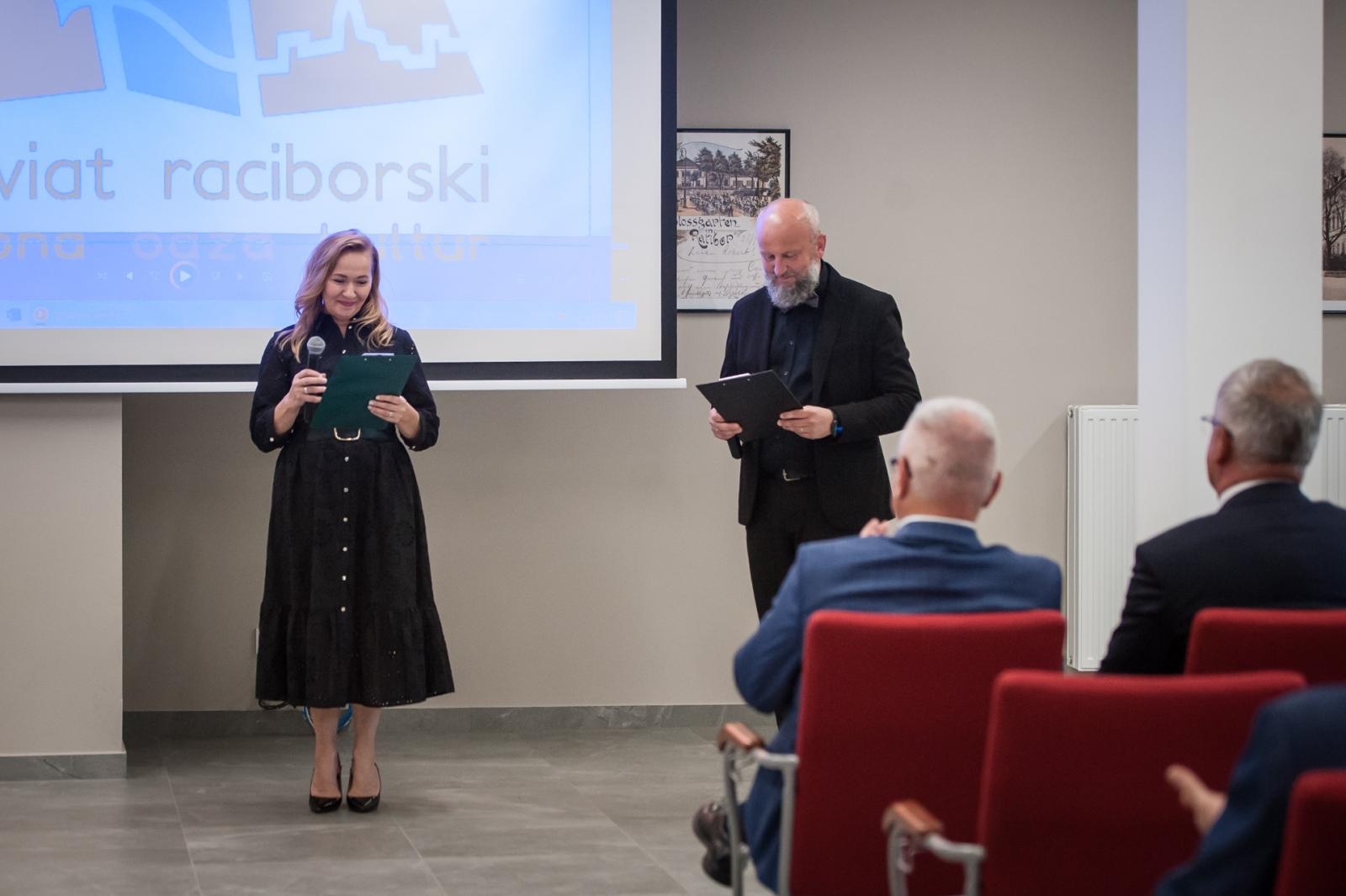 Zdjęcie w galerii na portalu naszraciborz.pl: W zamkowej kaplicy pw. św. Tomasza Becketa znów wybrzmiały organy z 1873 roku [FOTO i WIDEO] wiadomości z regionu