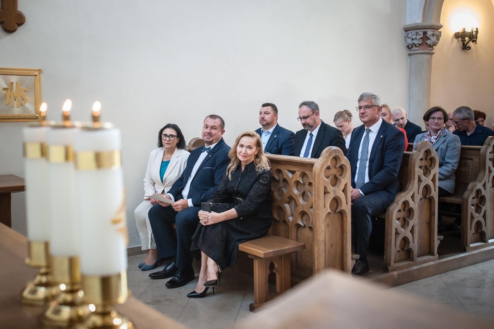 Zdjęcie w galerii na portalu naszraciborz.pl: W zamkowej kaplicy pw. św. Tomasza Becketa znów wybrzmiały organy z 1873 roku [FOTO i WIDEO] wiadomości z regionu