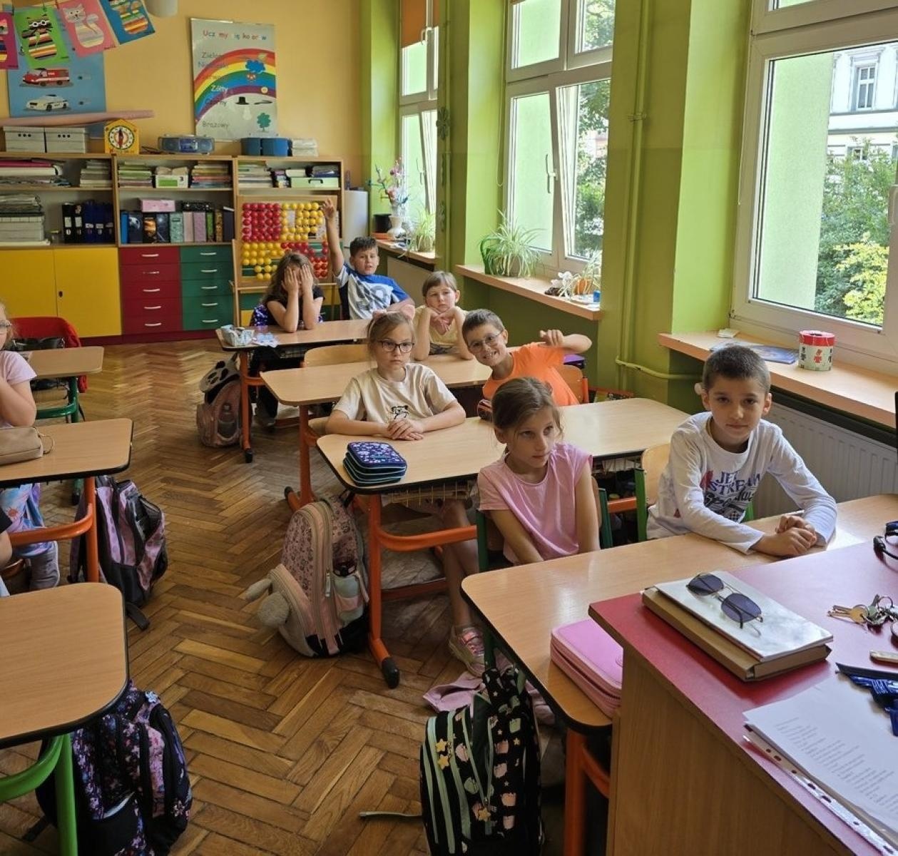 Zdjęcie w galerii na portalu naszraciborz.pl: Bezpieczne wakacje. Policjanci z wizytą w SP 13 w Raciborzu wiadomości z regionu