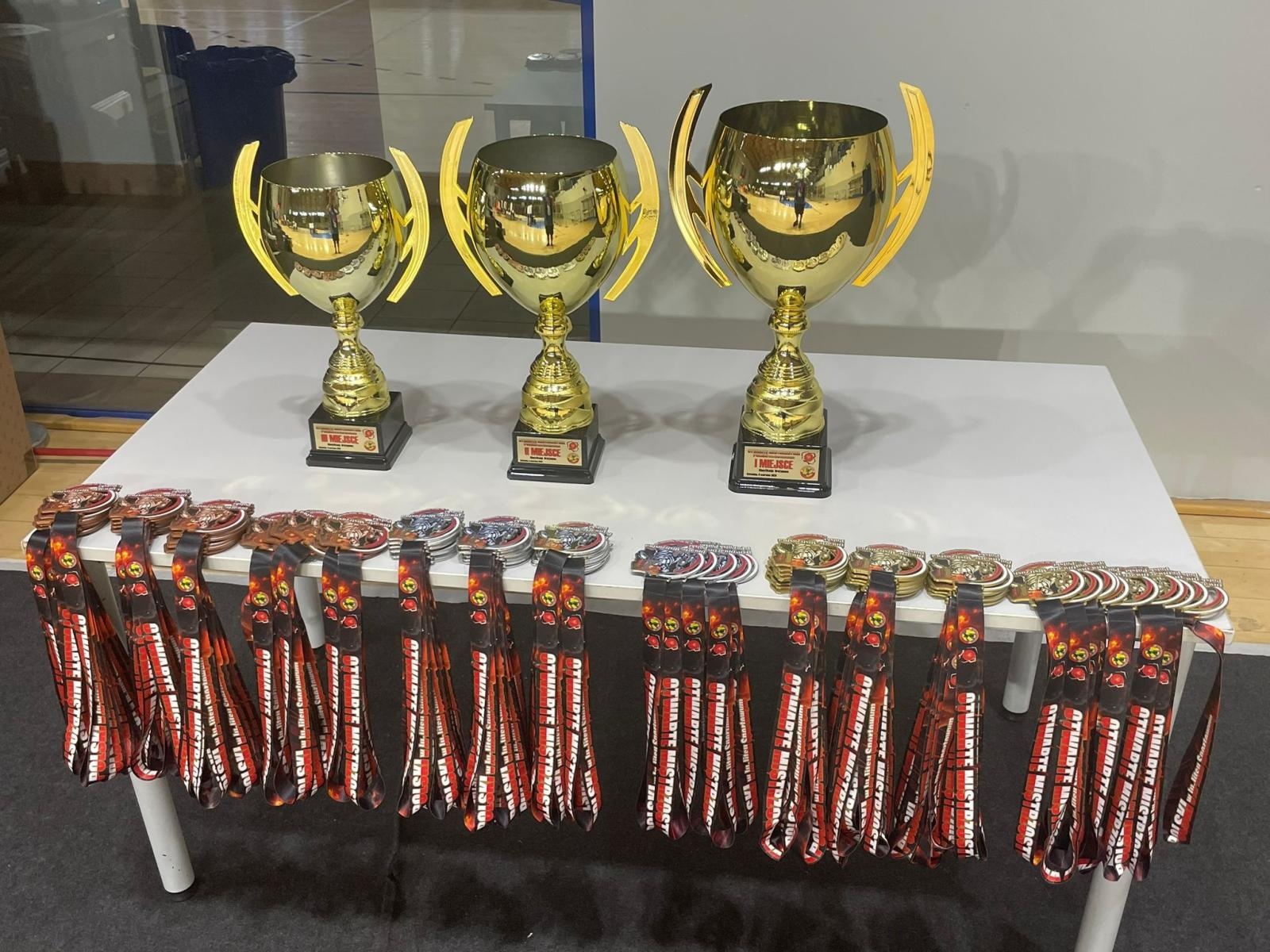 Zdjęcie w galerii na portalu naszraciborz.pl: Łamatorzy wracają z workiem medali z Mistrzostw Polski wiadomości z regionu