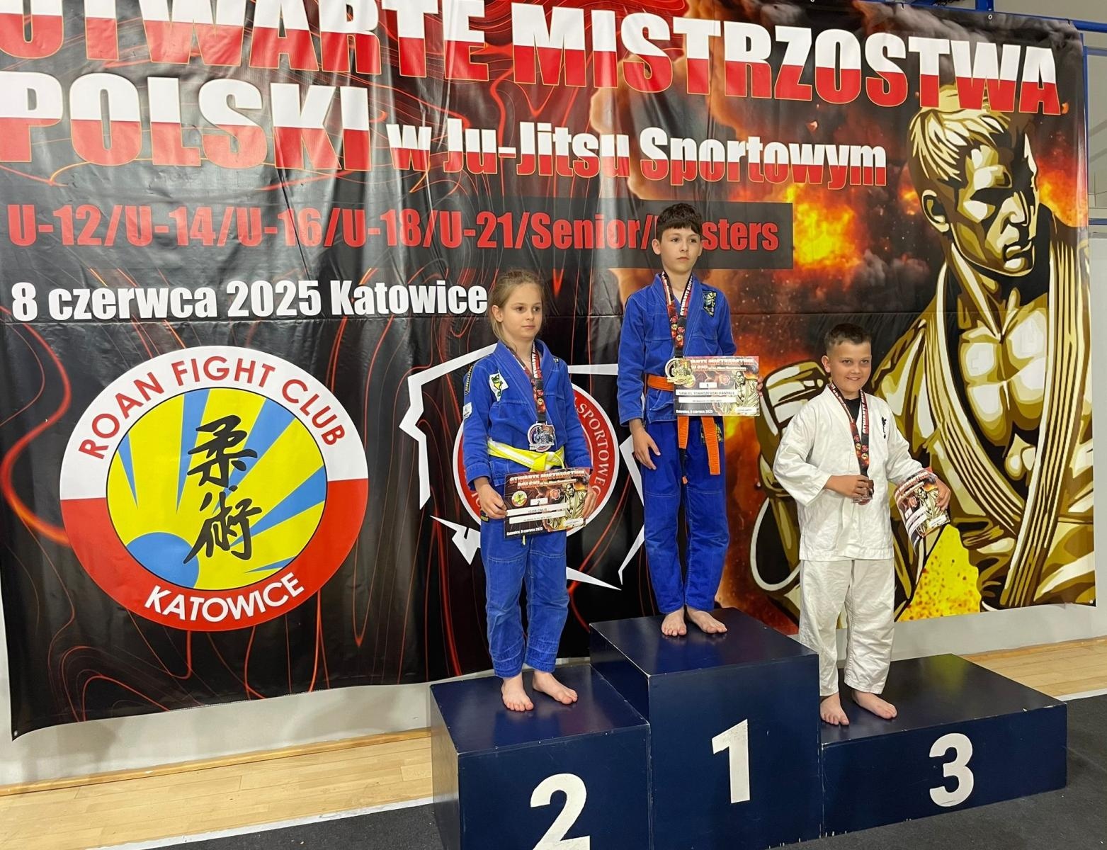 Zdjęcie w galerii na portalu naszraciborz.pl: Łamatorzy wracają z workiem medali z Mistrzostw Polski wiadomości z regionu